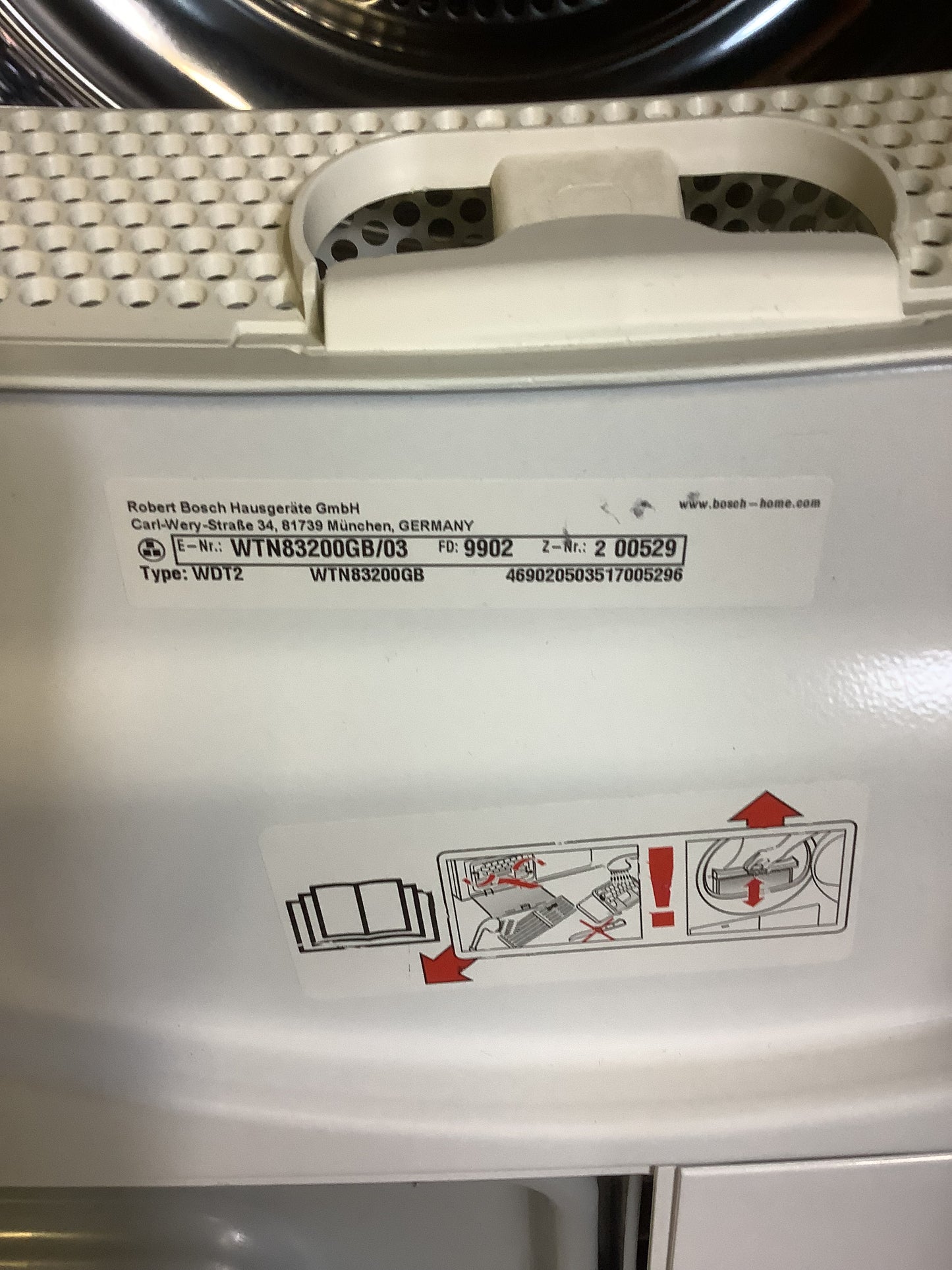 Bosch Tumble Dryer WTN83200GB/03 L47525
