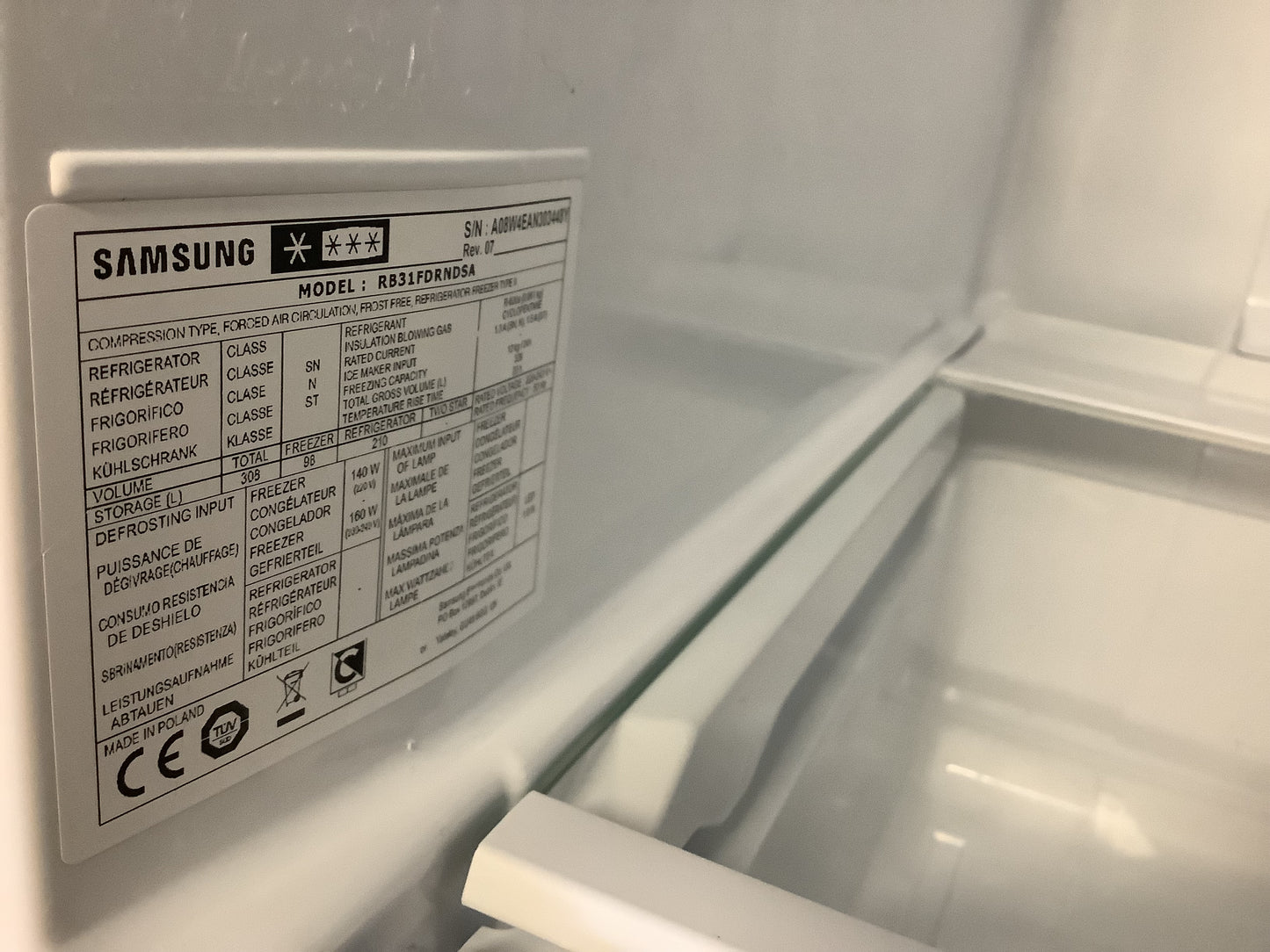 Samsung Fridge Freezer RB31FDRNDSA L47711