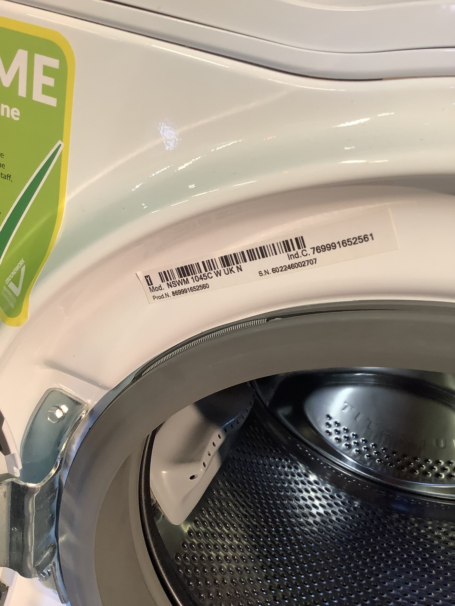 Hotpoint 10kg Washing Machine NSWM1045CW L48385
