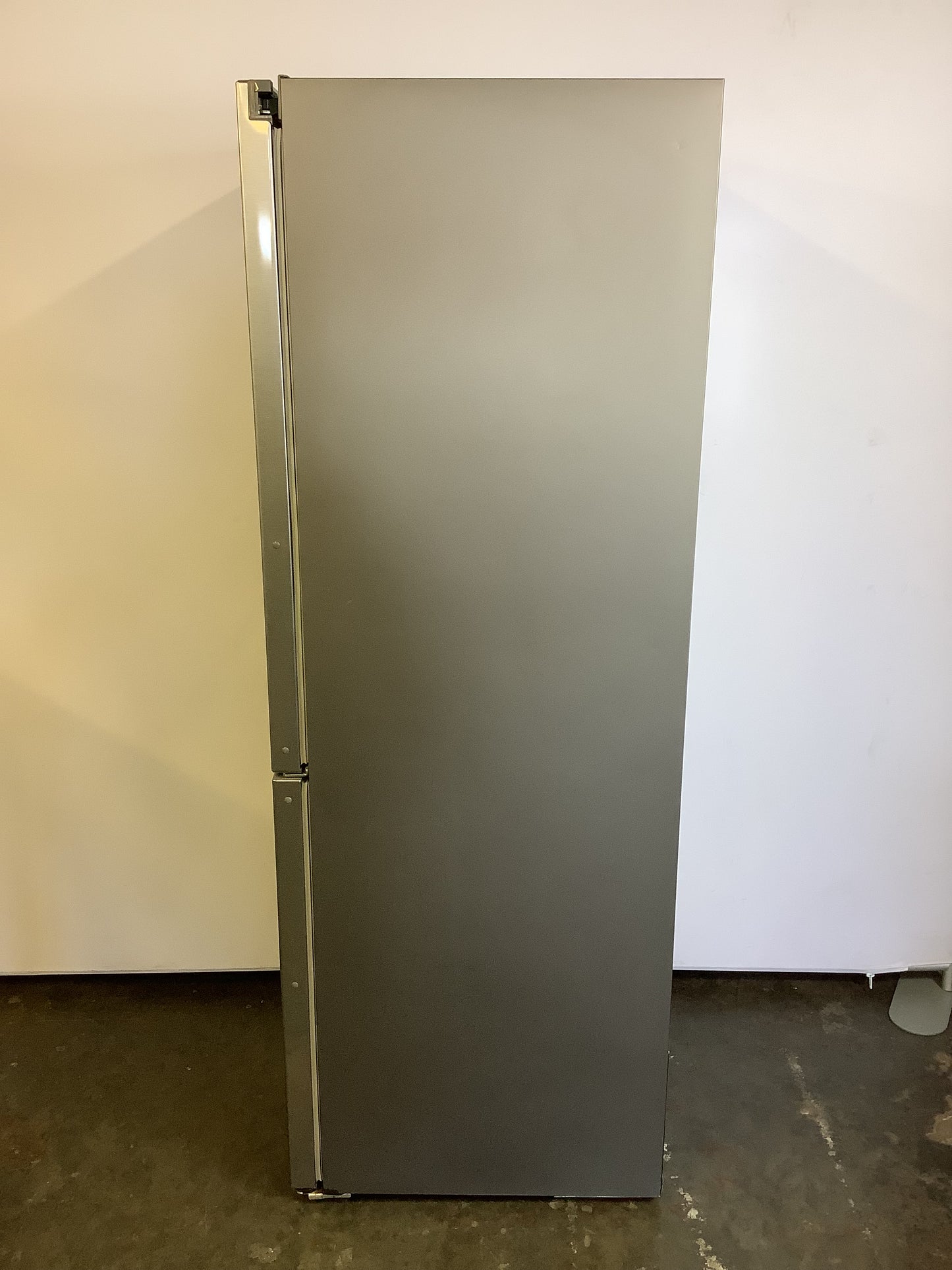 Samsung Fridge Freezer RB29FWJNDSA L49312
