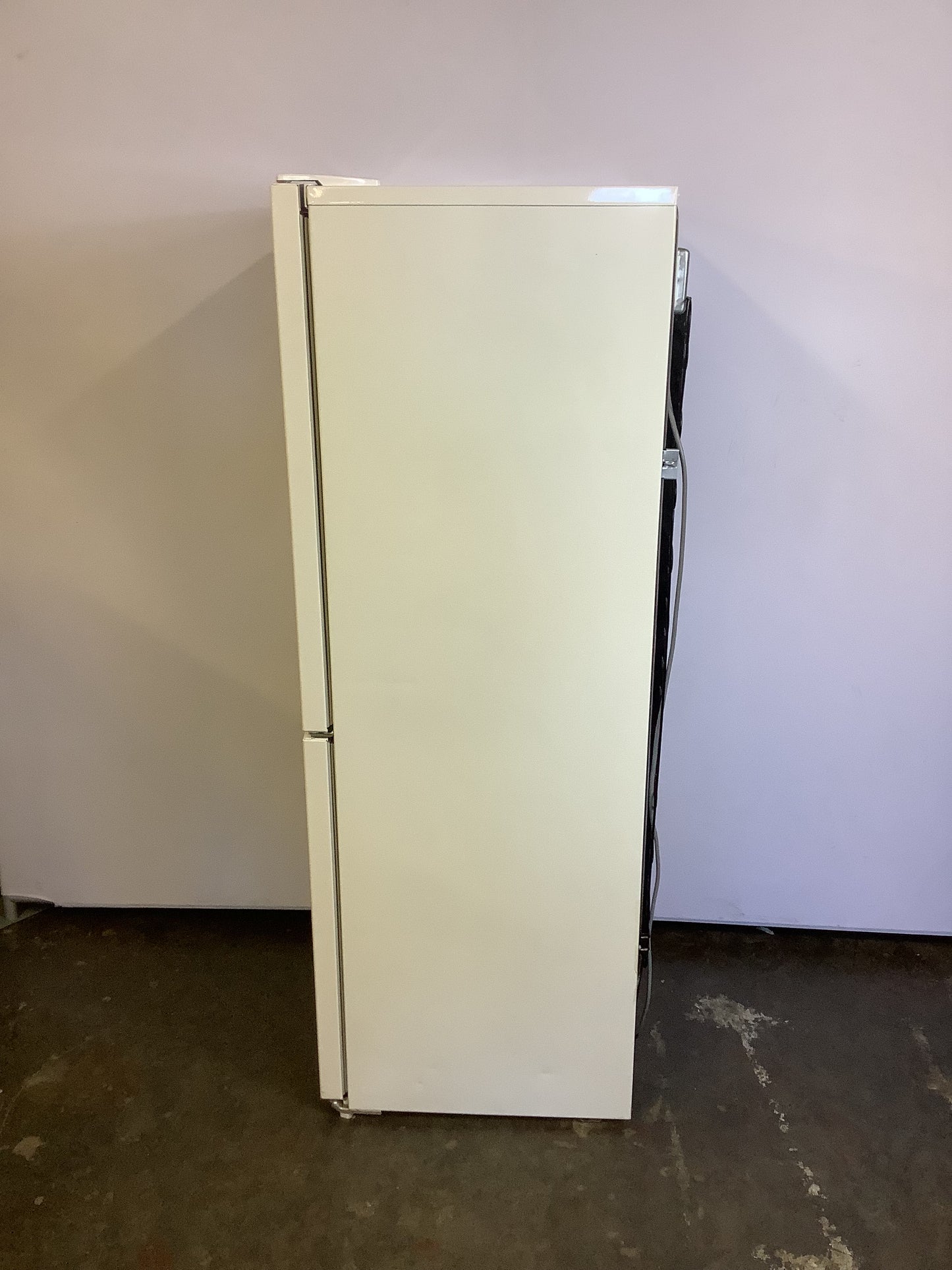 Beko Fridge Freezer CRFG3552W L49409
