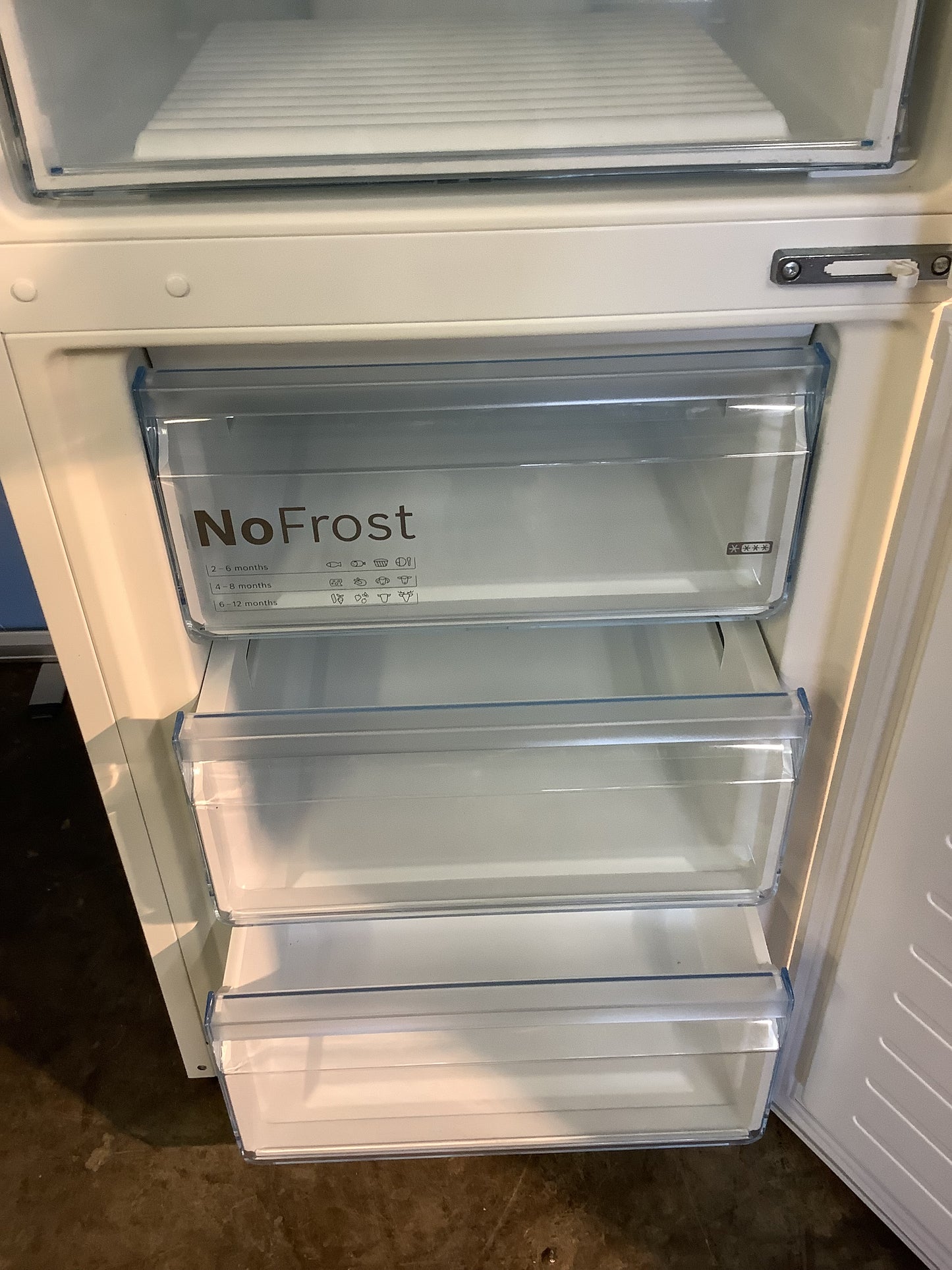 Bosch Fridge Freezer KGN39VW35G L47910