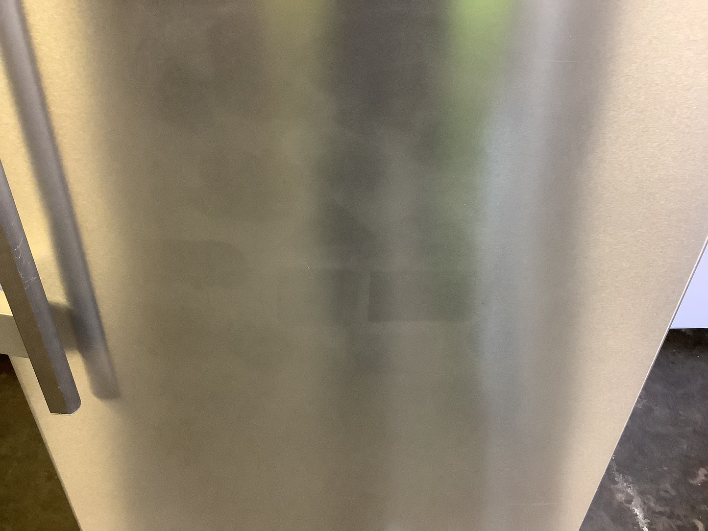 Hotpoint Freestanding Fridge SDAH1832V L48106