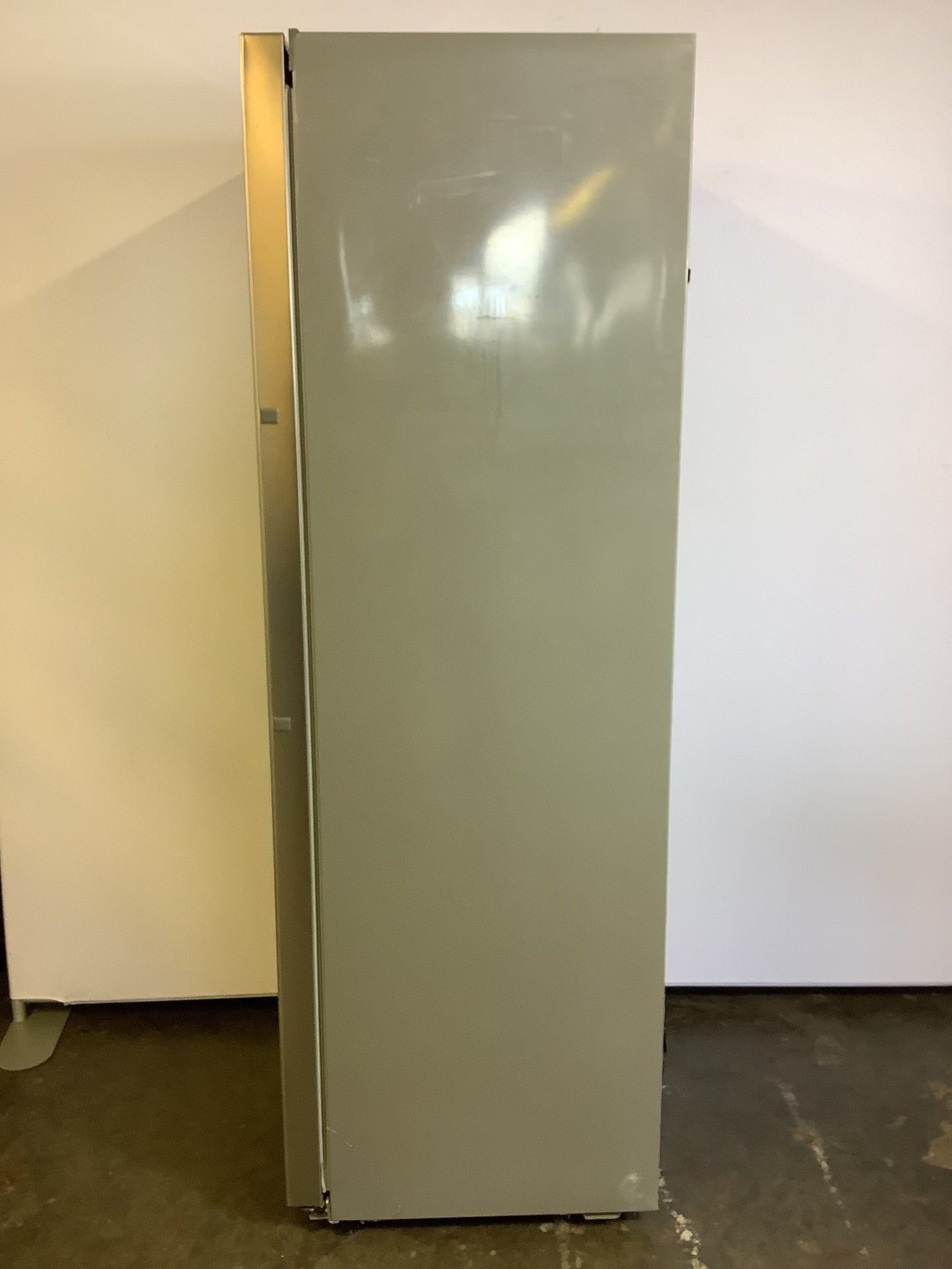 Hotpoint Freestanding Fridge SDAH1832V L48106