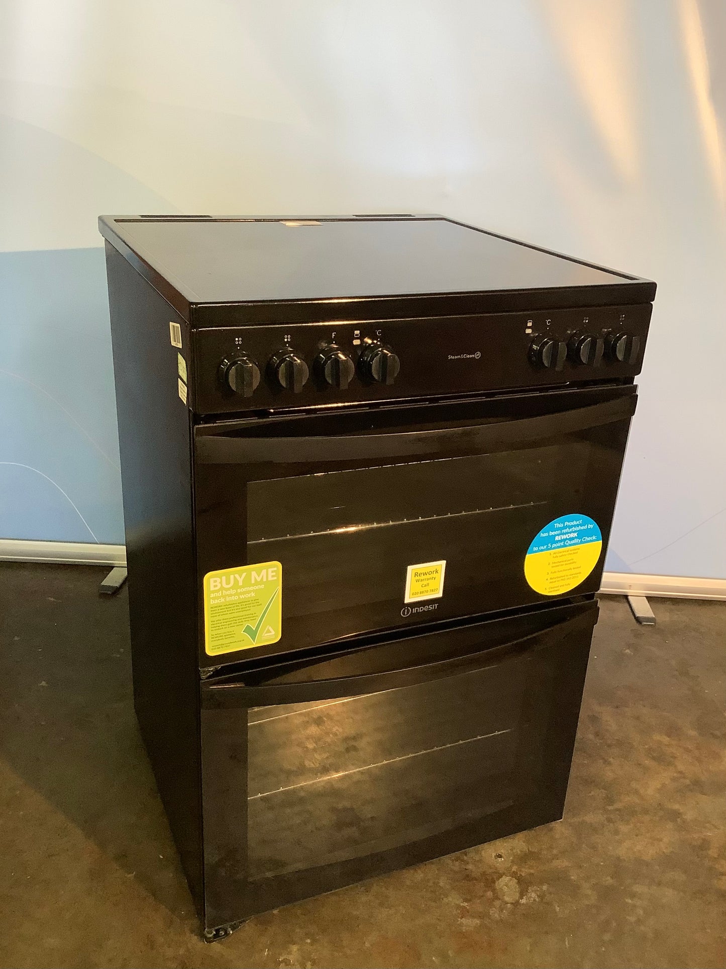 Indesit Electric Cooker ID67V9KMB L48768