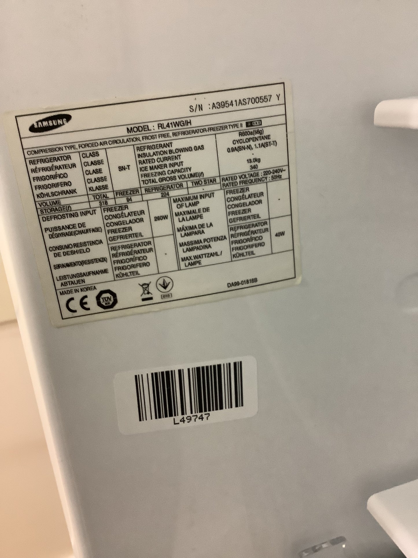 Samsung Fridge Freezer RL41WG1H L49747
