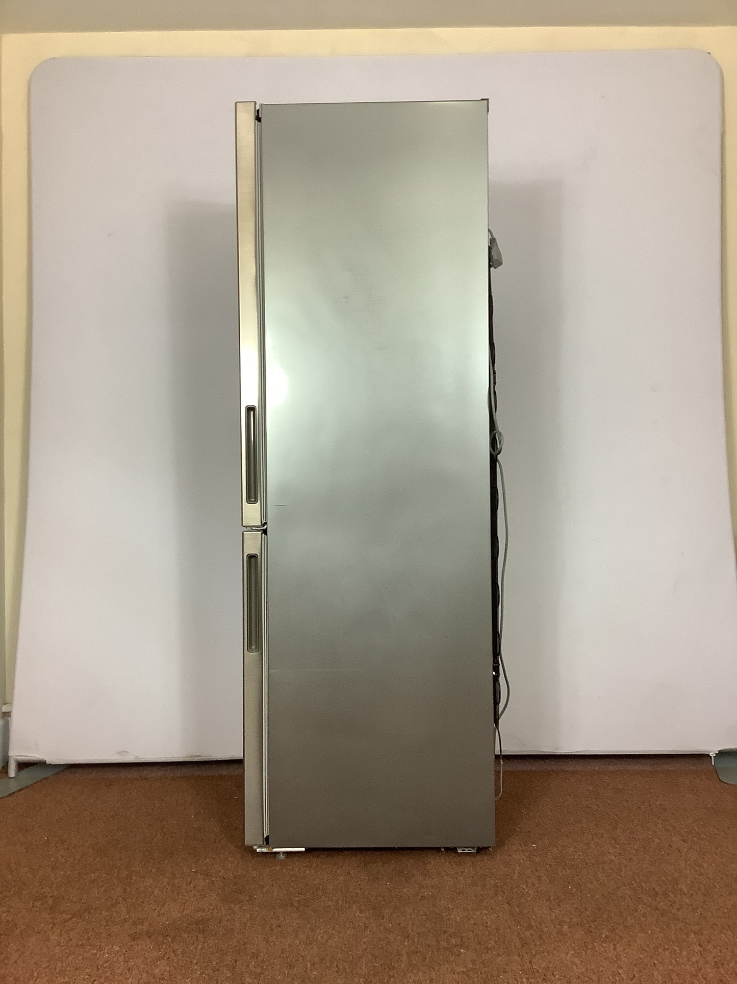 Grundig Fridge Freezer GKNG1682DN L50683