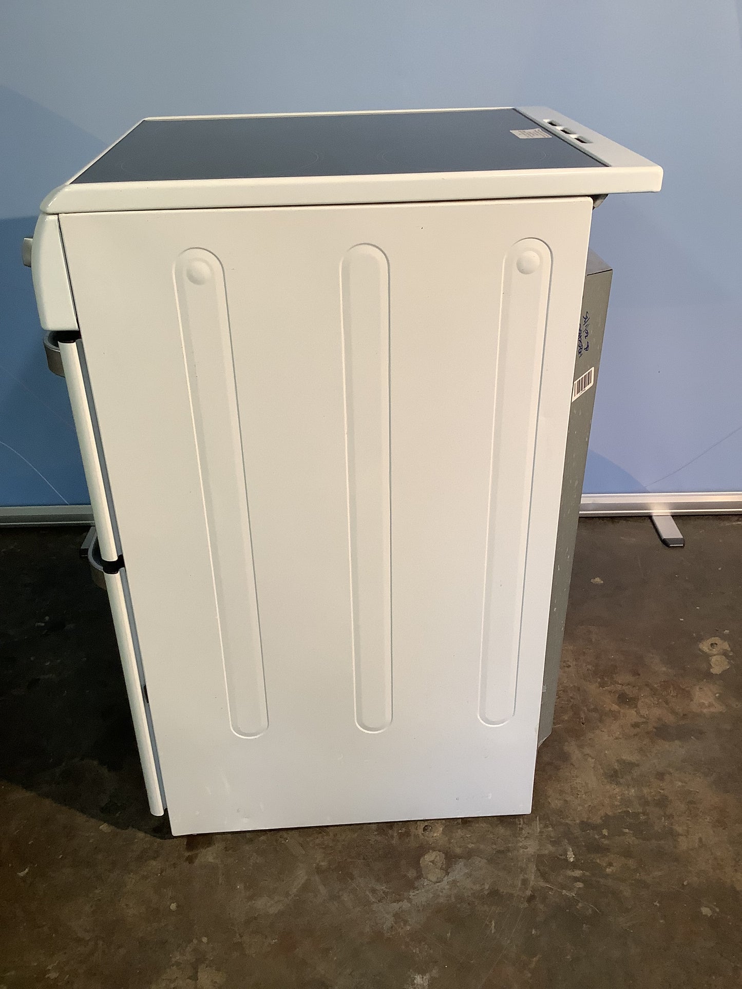 Hotpoint Electric Cooker HUE52P S L47546