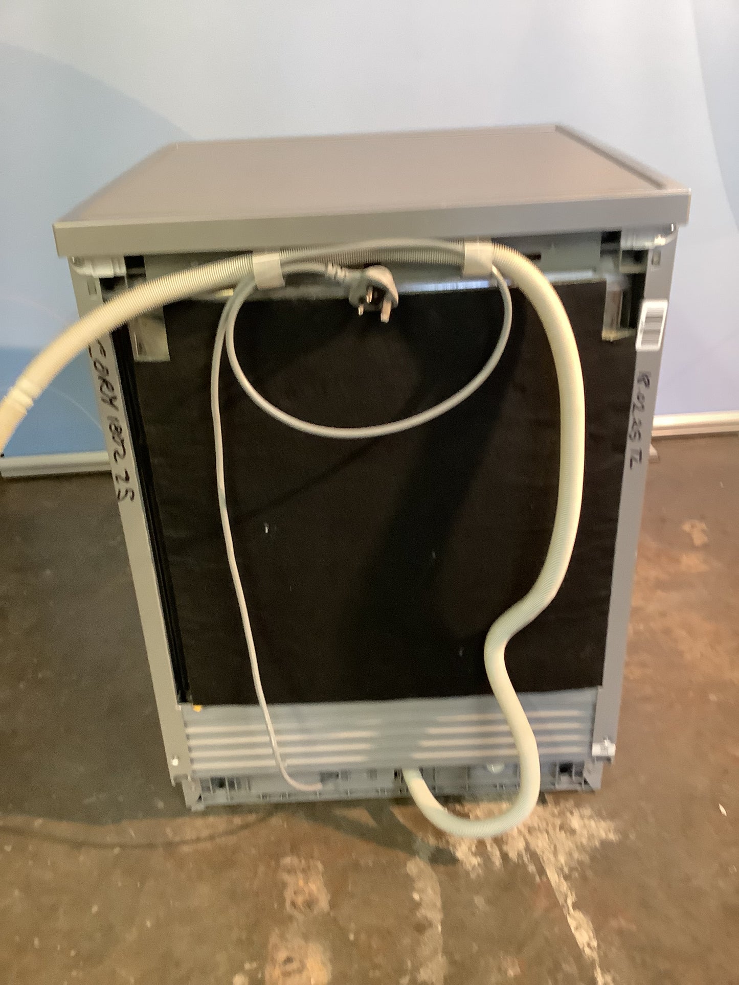 Beko Dishwasher DFN28R31X L47788