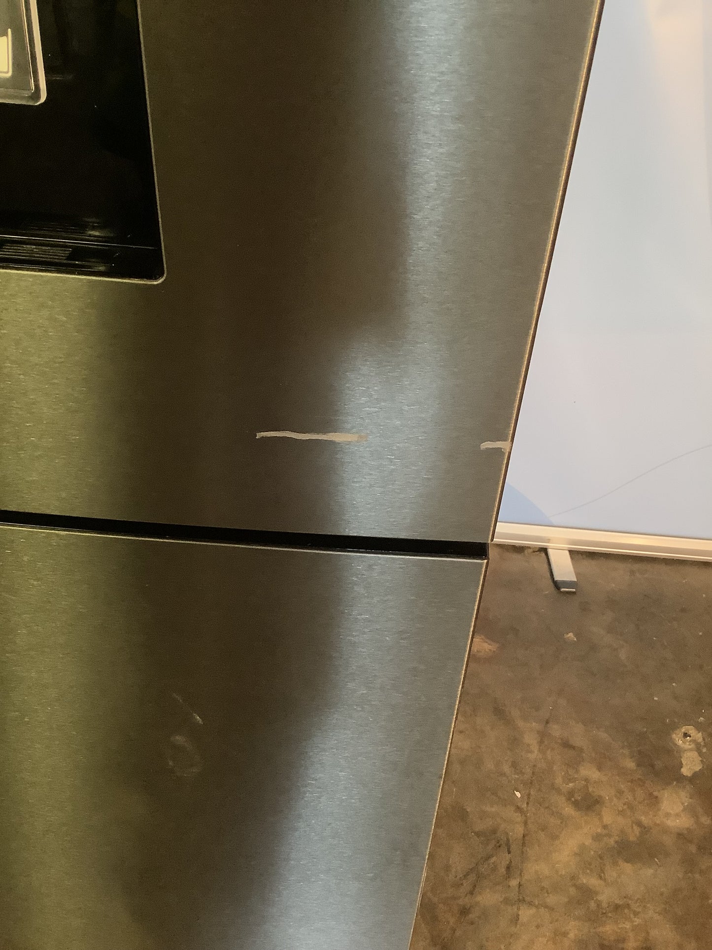 Grundig Fridge Freezer GKN16220DZ L48717