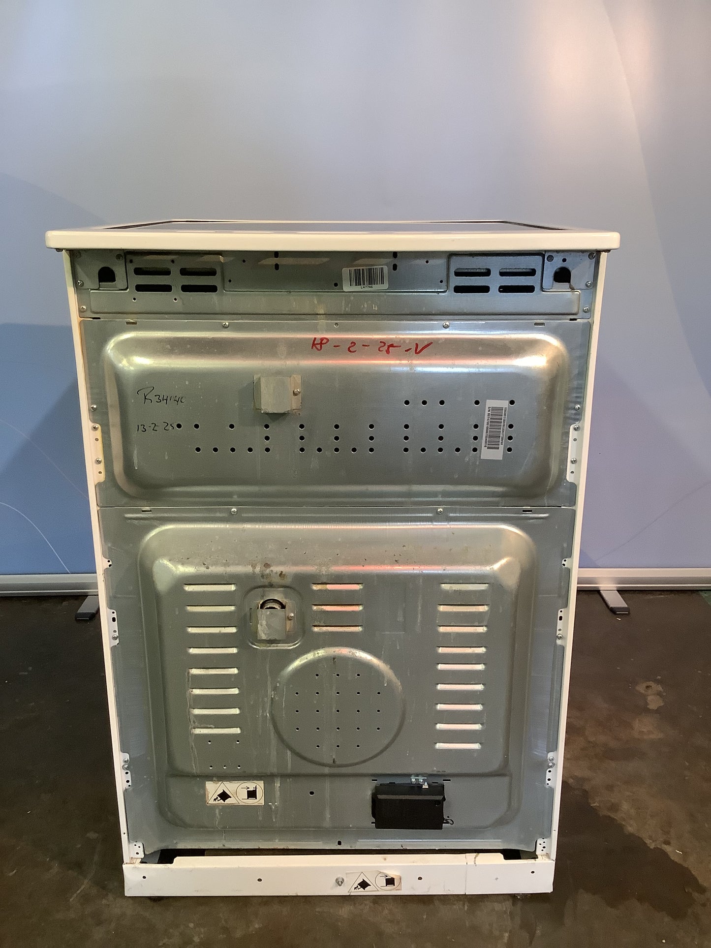 Logik Electric Cooker LFTC60W16 L47746