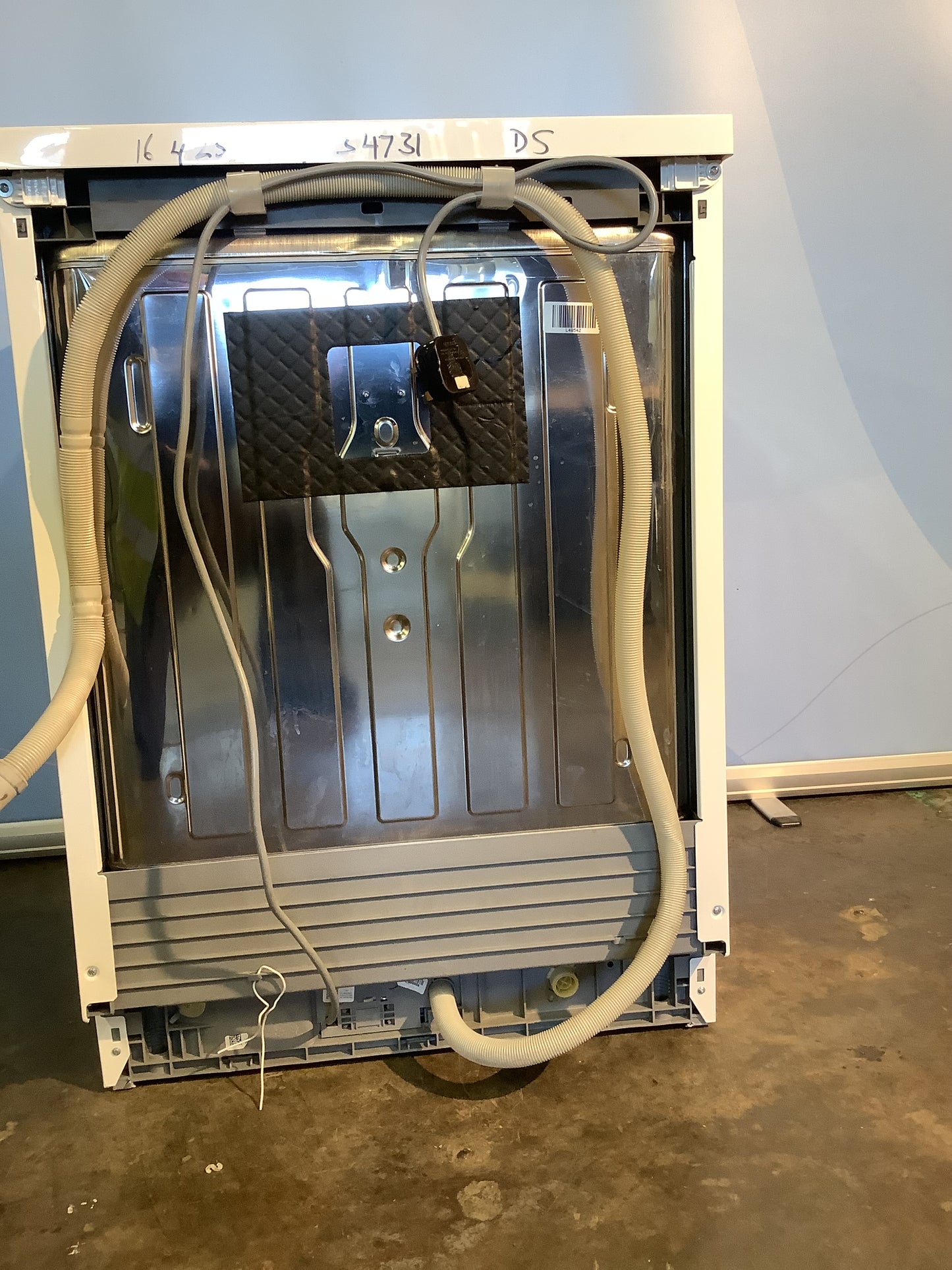 Beko Dishwasher DFN05X10W L48542