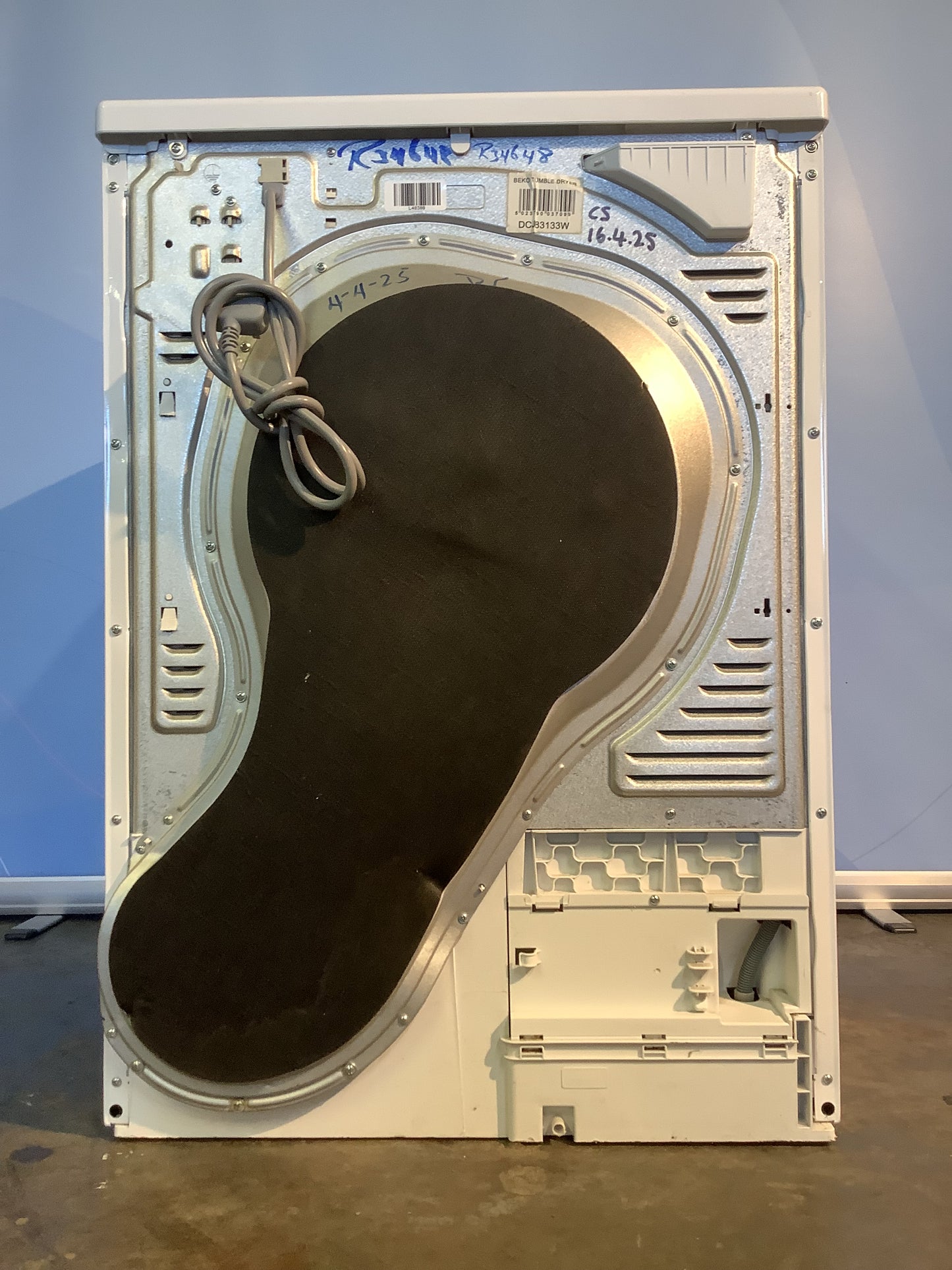 Beko 8kg Tumble Dryer DCJ83133W L48388