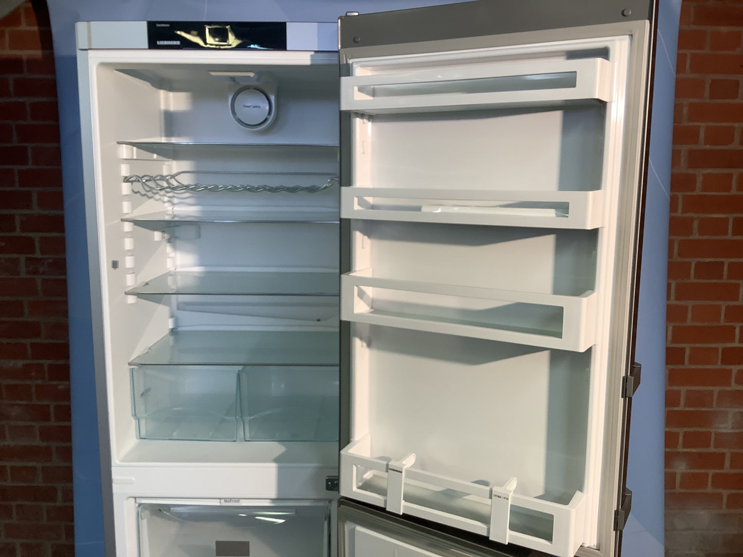 Liebherr Fridge Freezer CNEF3515 L47986
