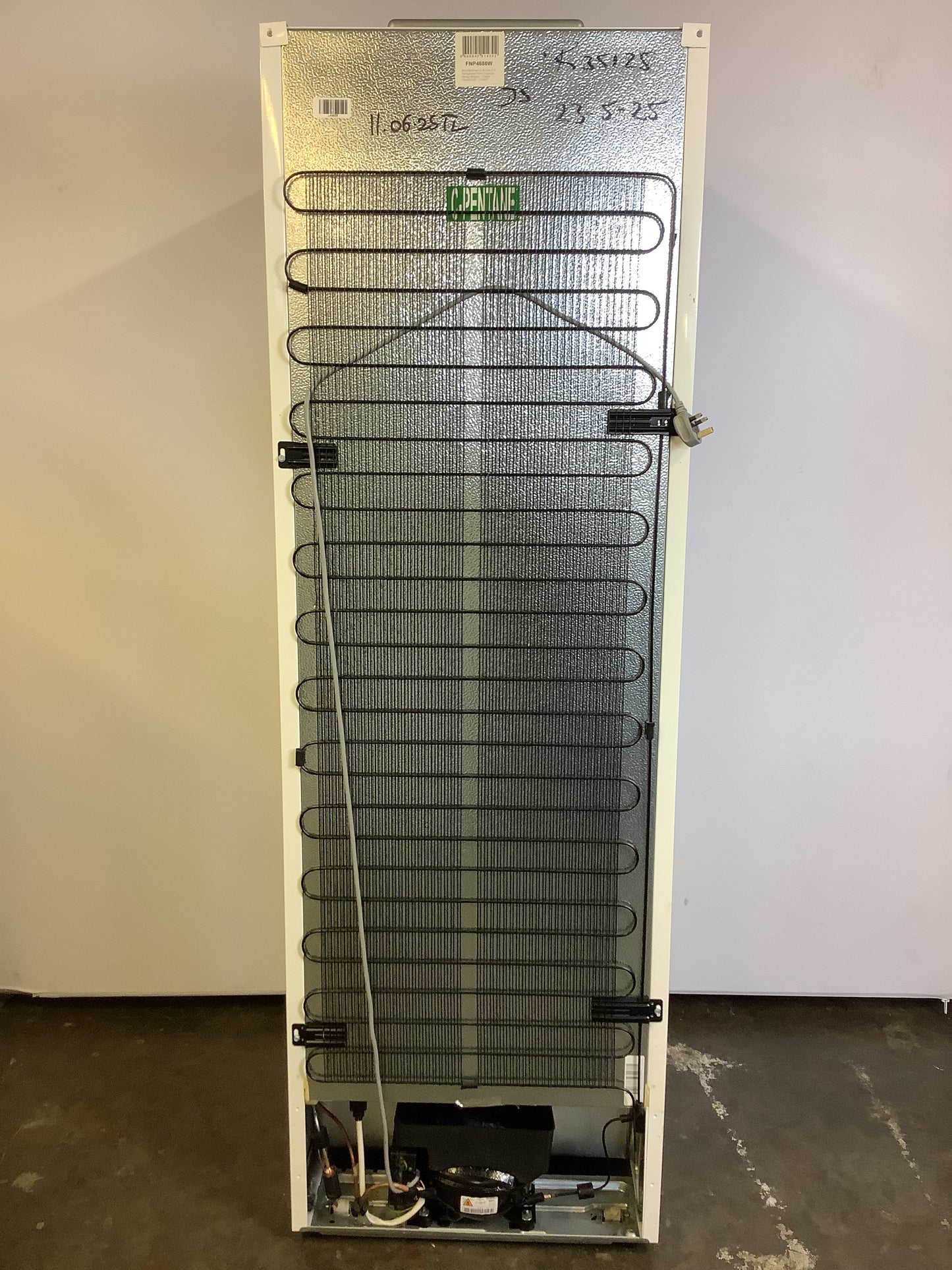 Beko Freestanding Freezer FNP4686W L49035