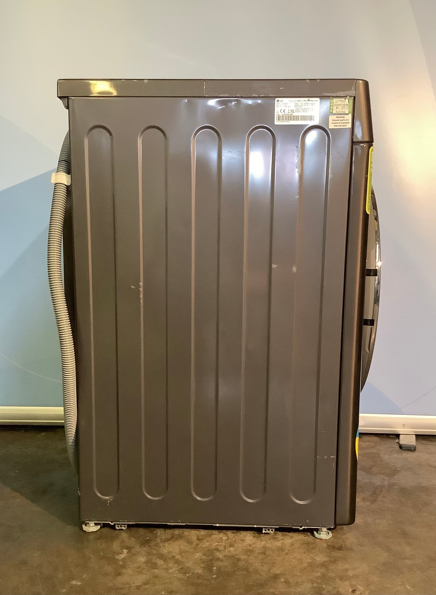 LG 9kg Washing Machine F6V1009BTSE { WiFi Enabled } L48846