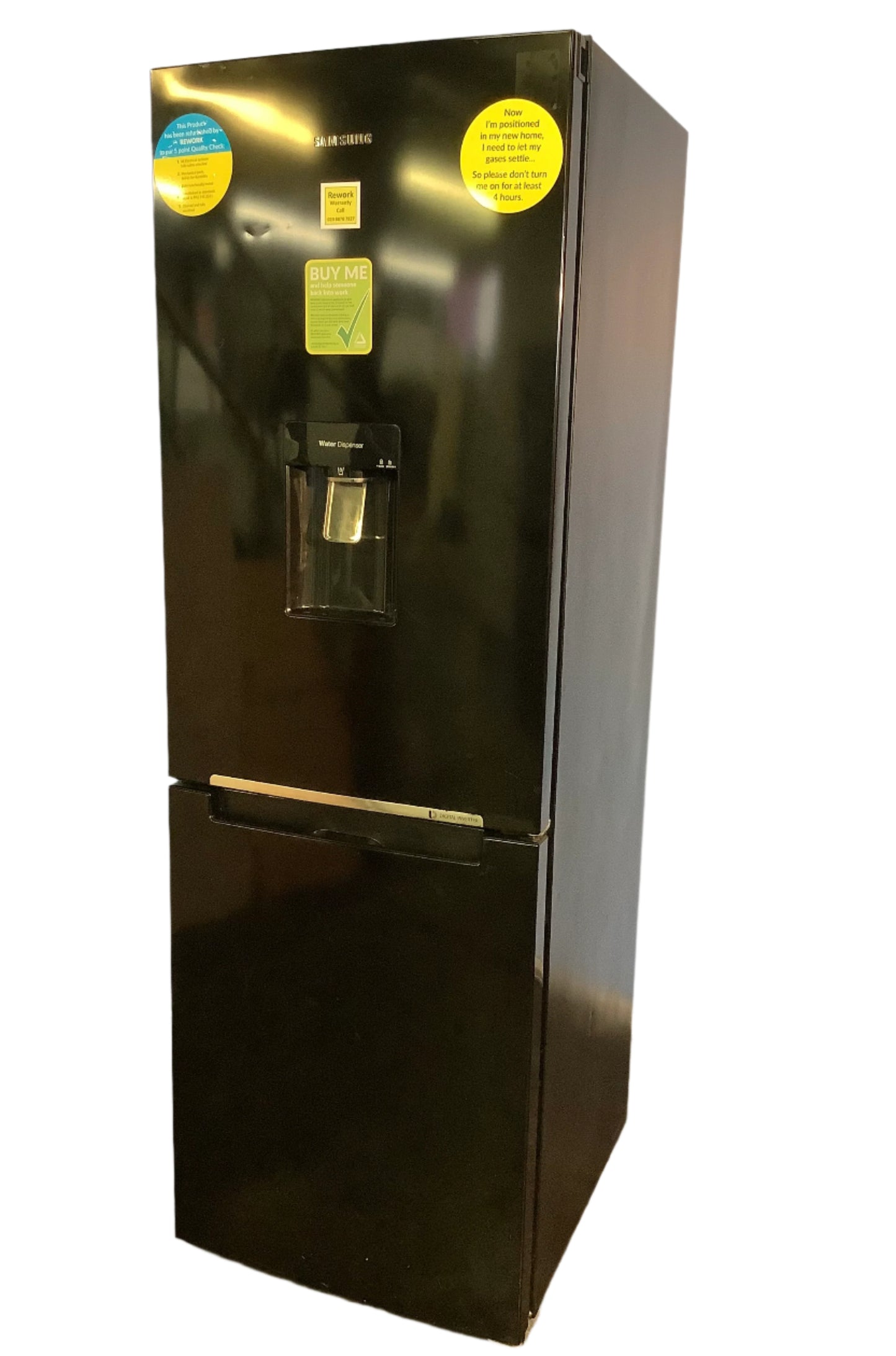 Samsung Fridge Freezer RB29FWJNDBC L48397