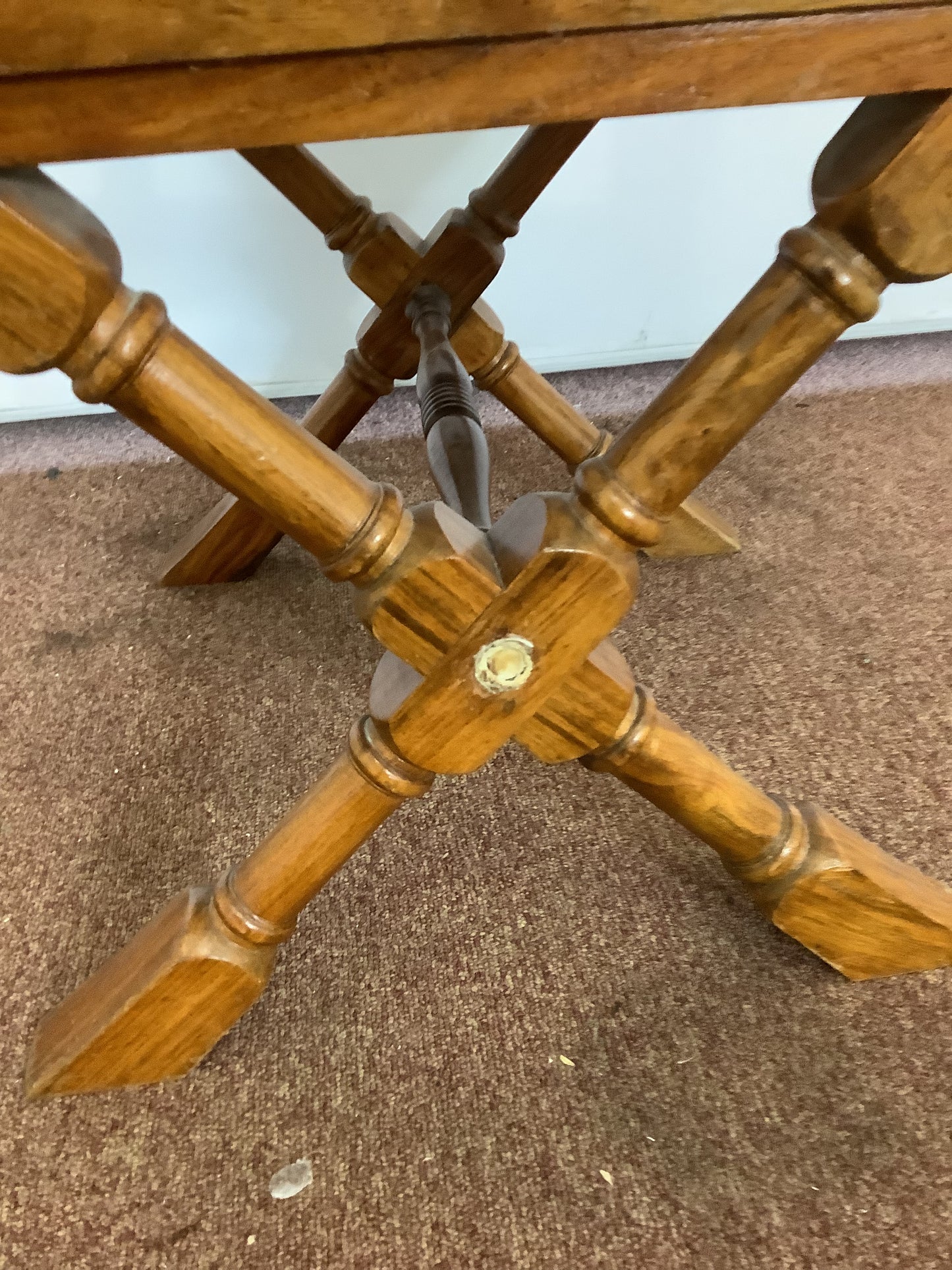 X Frame Campaigne Style Chair F27501