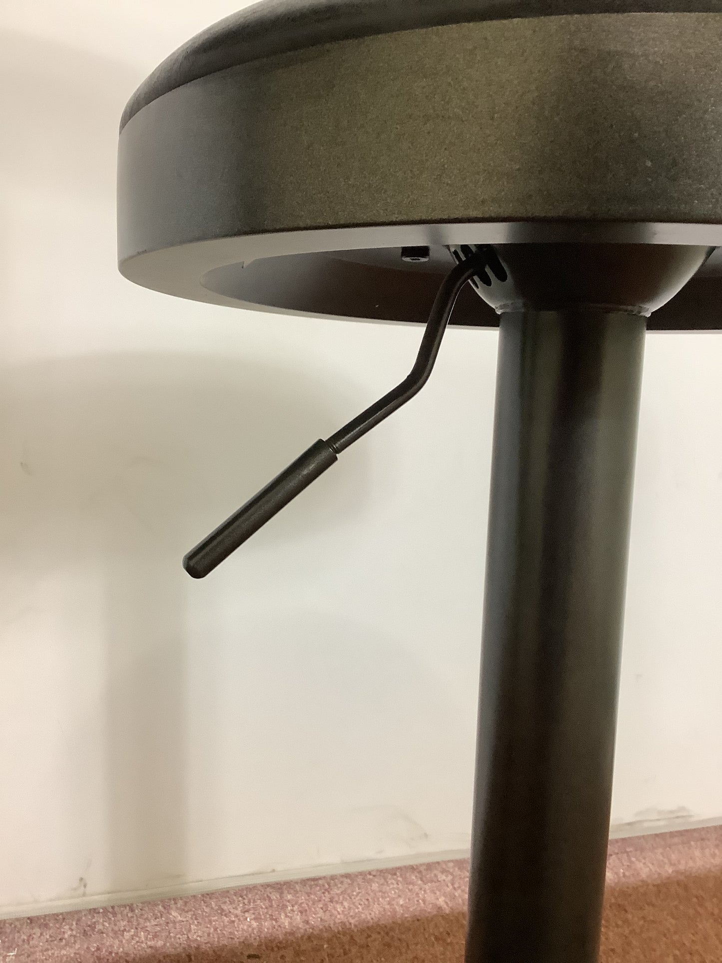 DUNELM 2 x Adjustable Height Bar Stools F27505