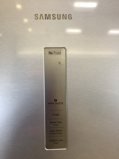 Samsung Freestanding Fridge RR39M7140SA L51152