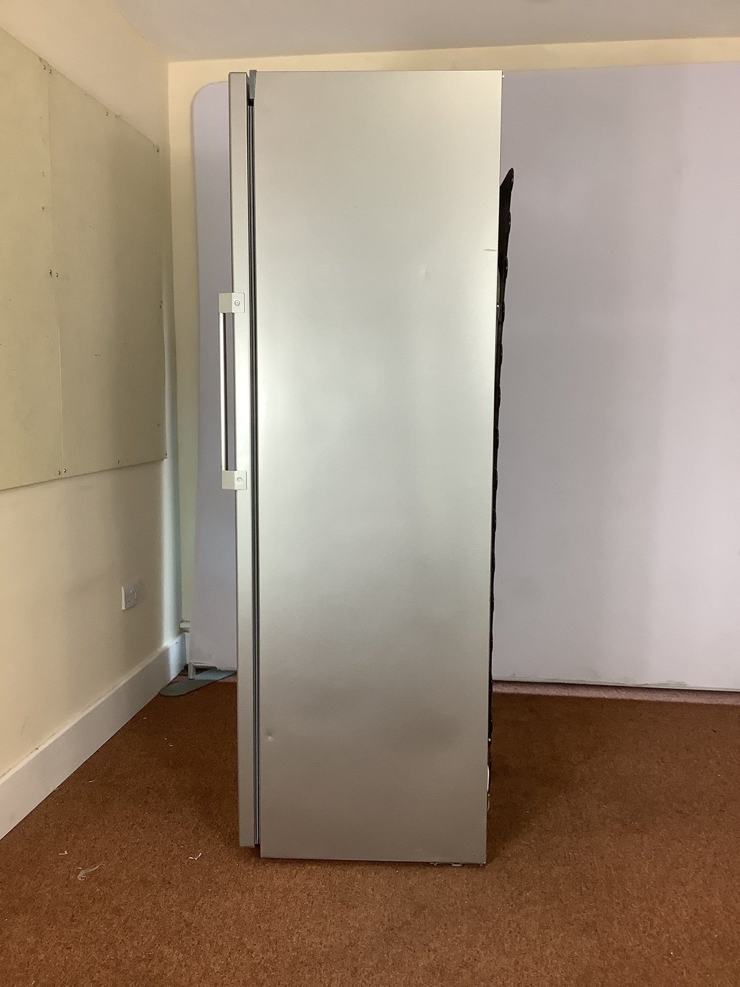 Hotpoint Freestanding Freezer UH8F1CGUK1 L52640