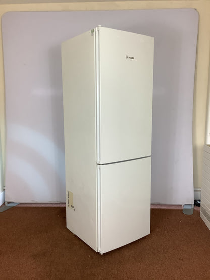 Bosch Fridge Freezer KGN36VW35G L52645