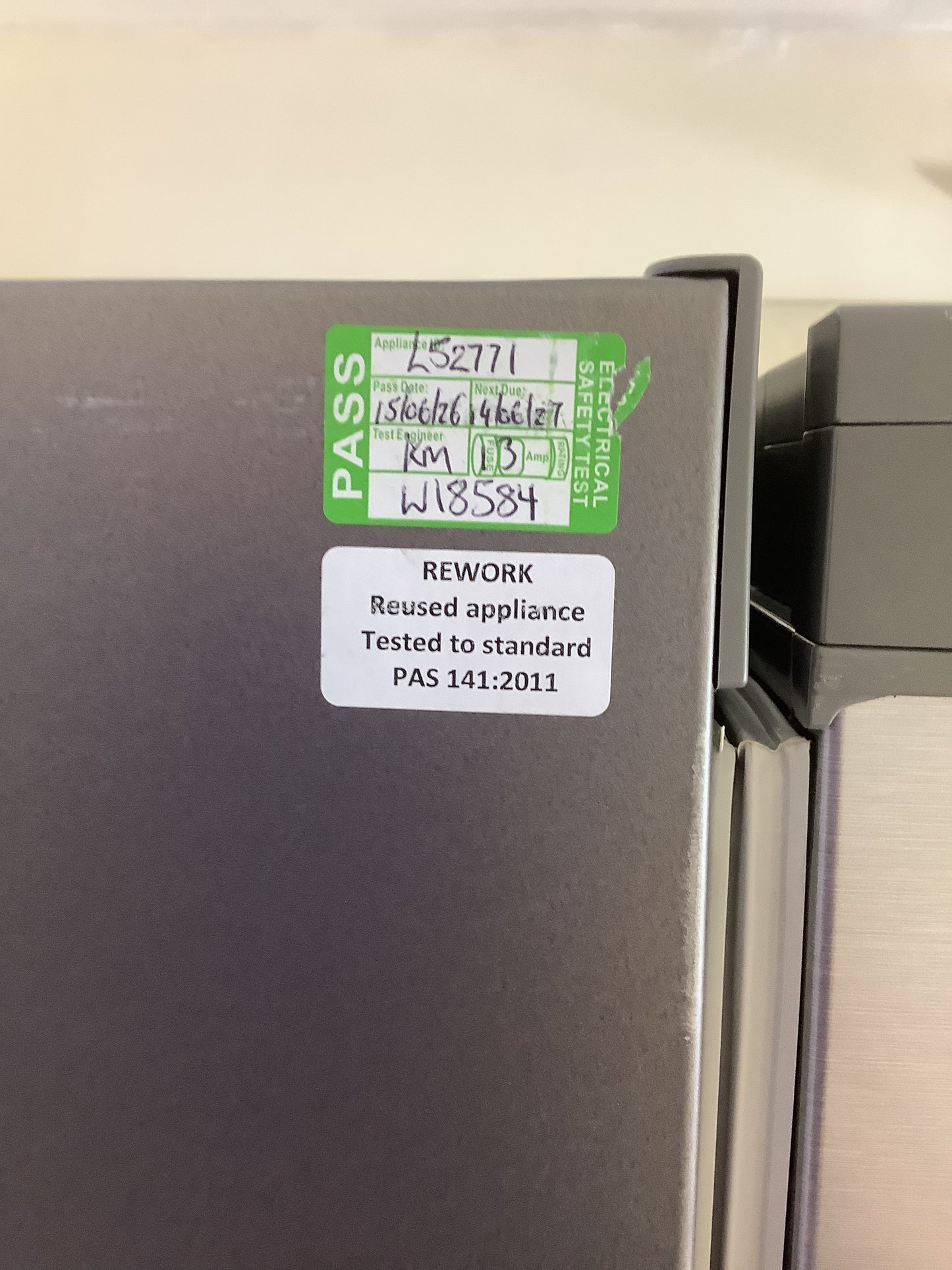 Samsung Fridge Freezer RB31FDRNDSA L52771