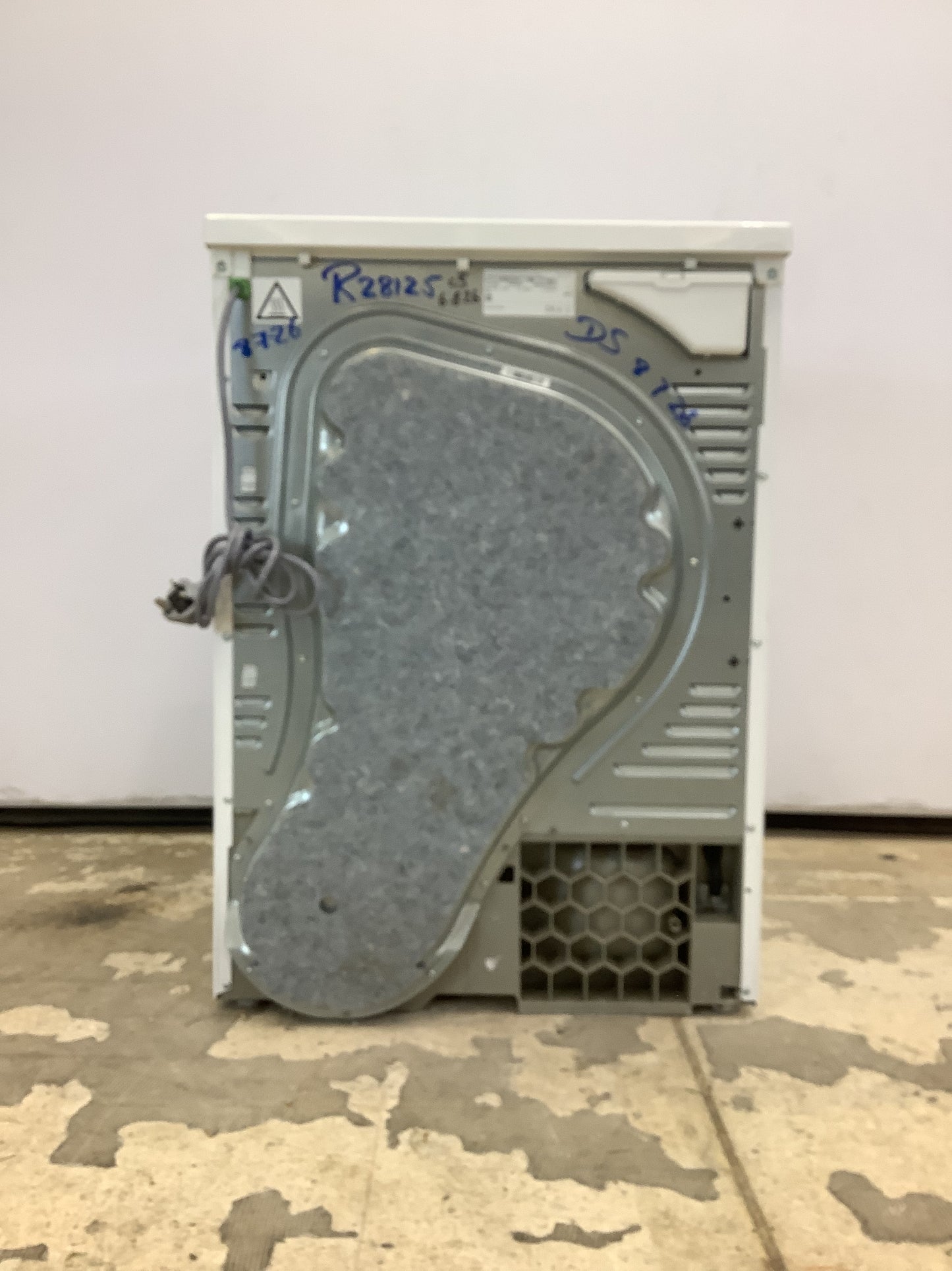 Siemens 9kg Condenser Tumble Dryer WT46G491GB/12 L53133