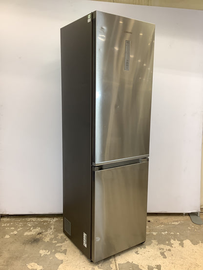 Samsung Fridge Freezer RB36R8899SR L53500
