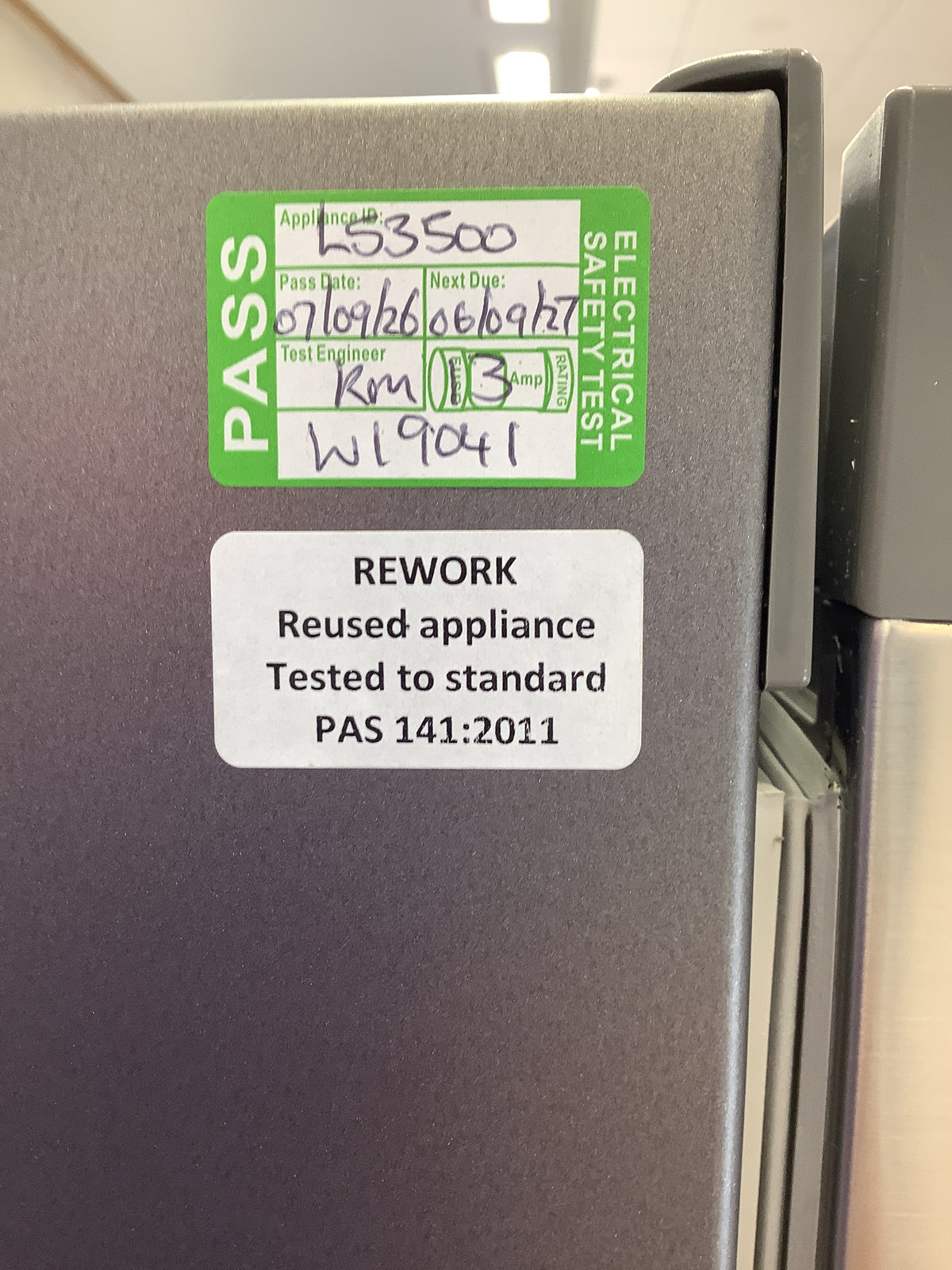 Samsung Fridge Freezer RB36R8899SR L53500