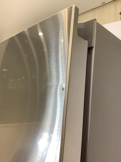 Samsung Fridge Freezer RB36R8899SR L53500