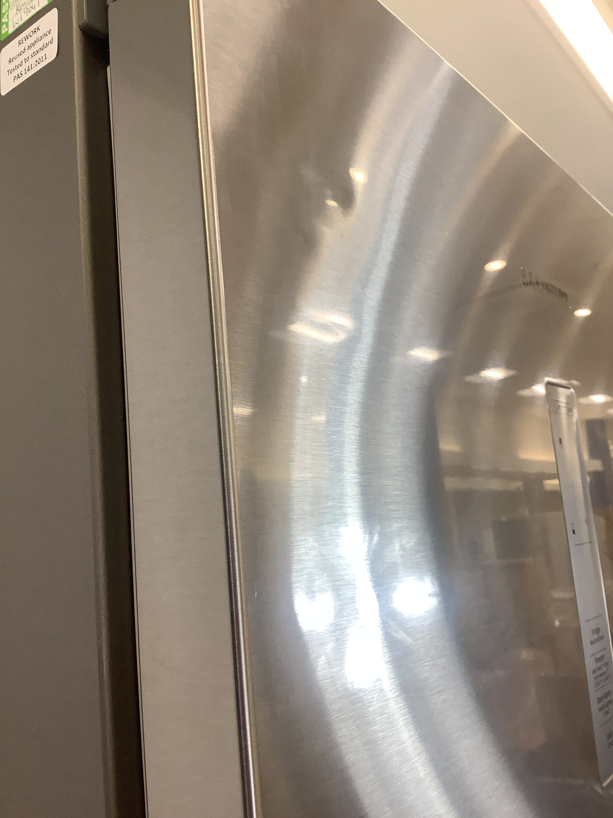 Samsung Fridge Freezer RB36R8899SR L53500