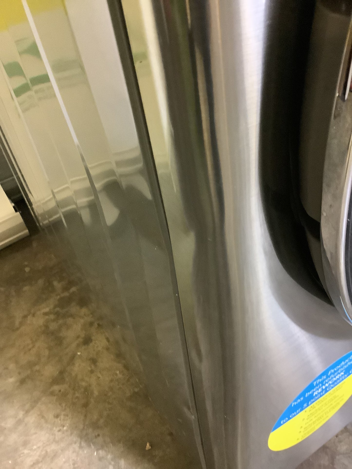 LG Washer Dryer FWV685WSE L45983