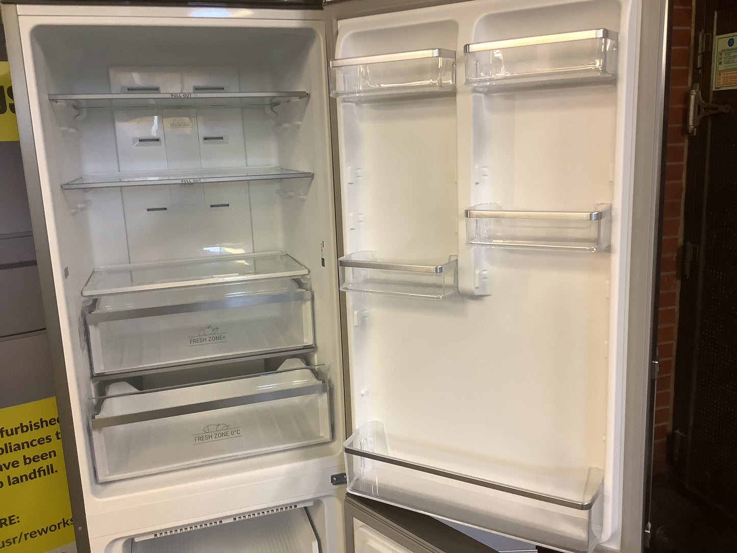 Hotpoint Fridge Freezer H5T811IMXH L47108