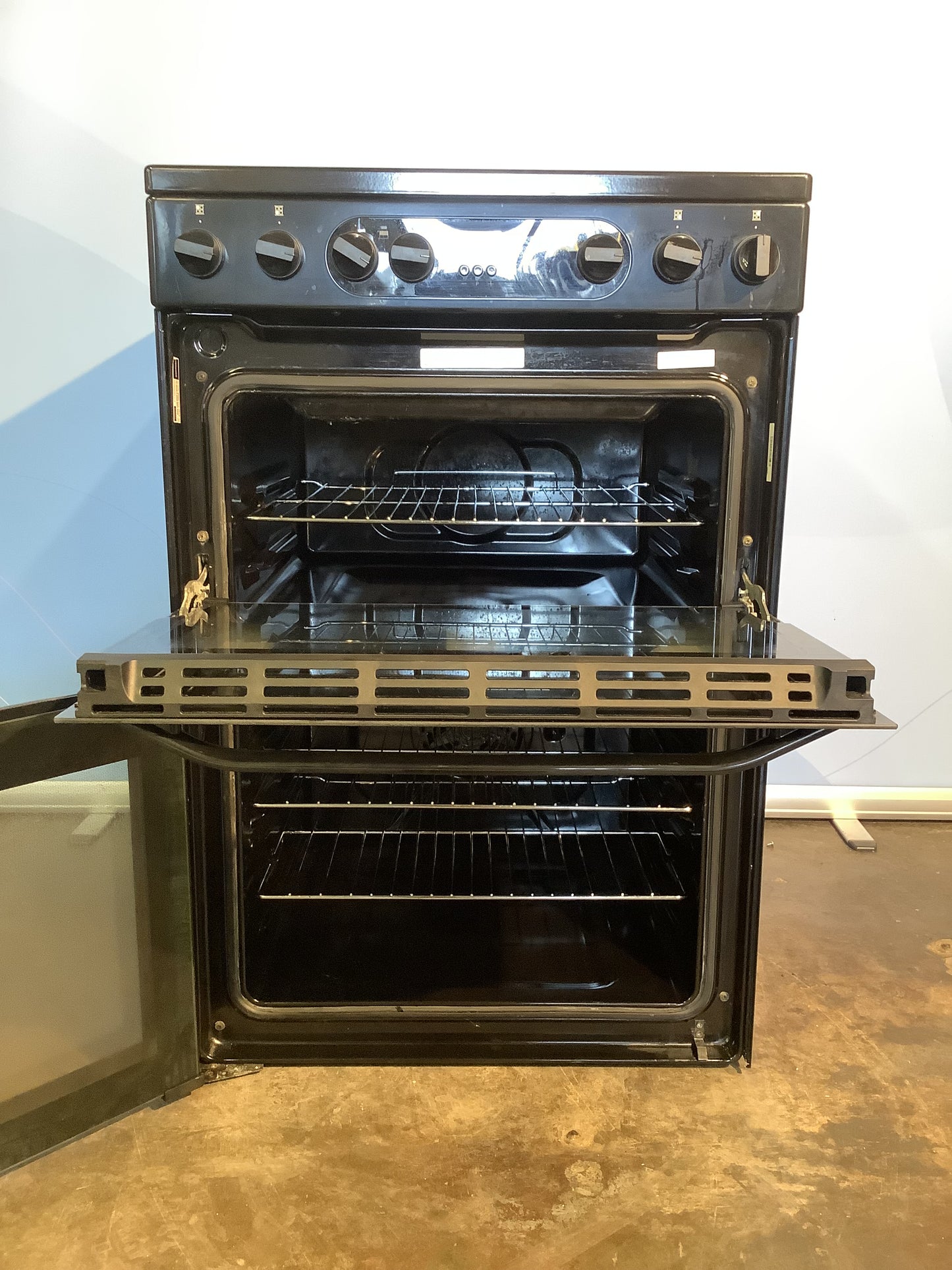 Hotpoint Electric Cooker HDM67V9CMB L47907