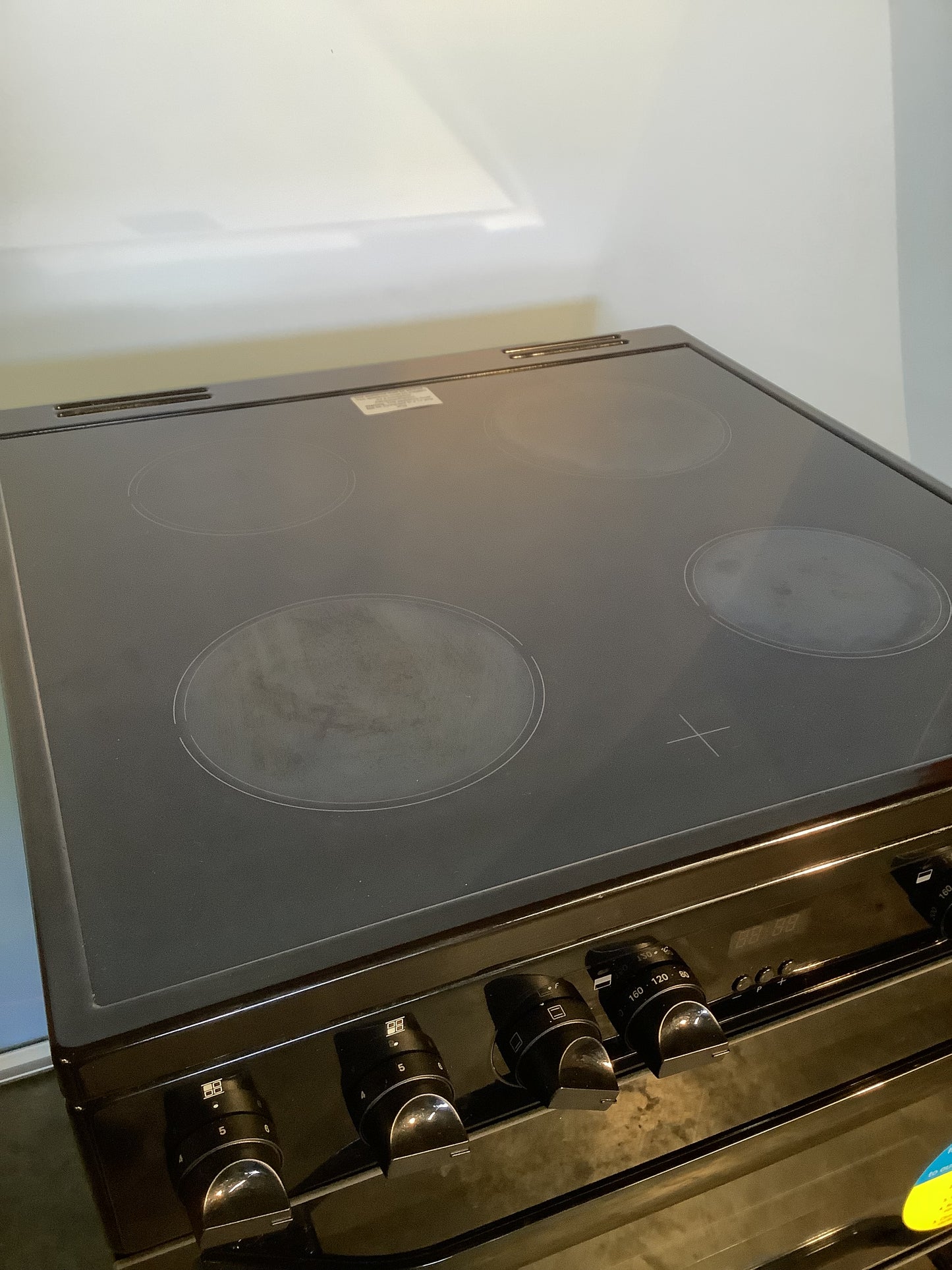 Hotpoint Electric Cooker HDM67V9CMB L47907