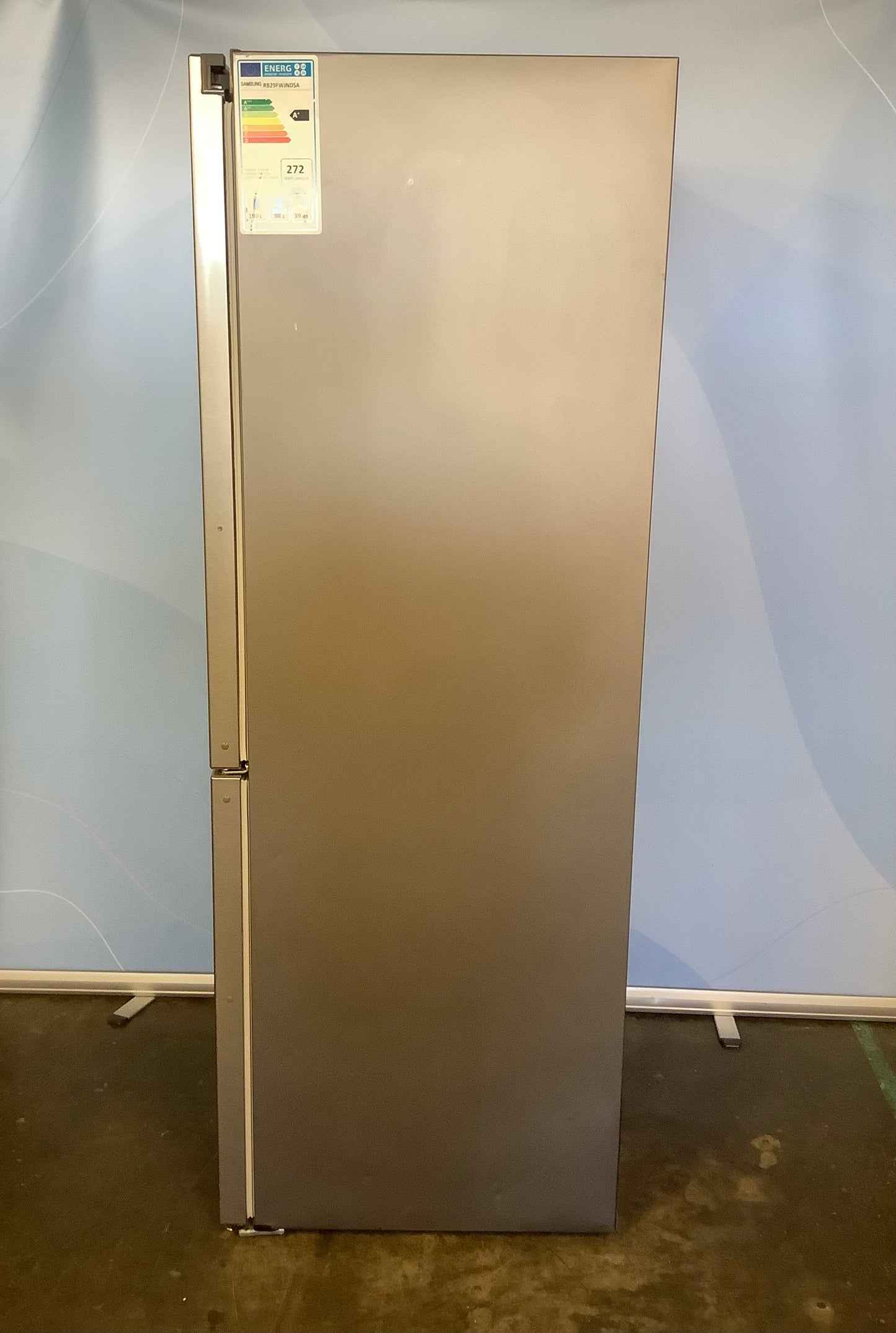 Samsung Fridge Freezer RB29FWJNDSA L47535