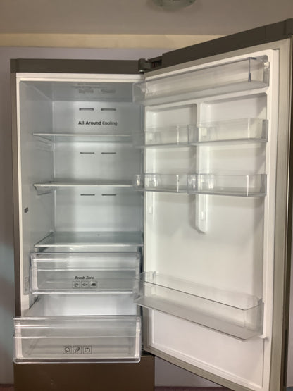Samsung Fridge Freezer RB37J5230SL L49577