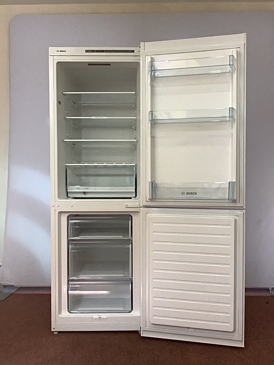 Bosch Fridge Freezer KGV33UW30G L49529
