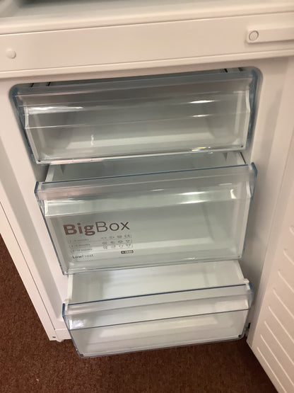 Bosch Fridge Freezer KGV33UW30G L49529