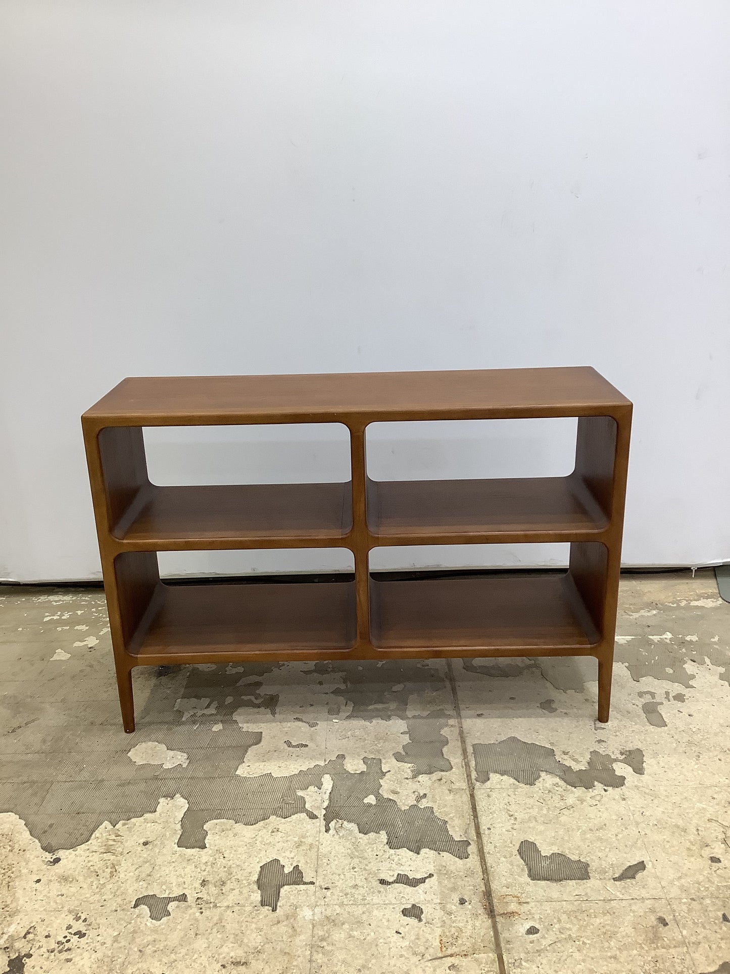 Medium Honey Oak Sideboard F27653