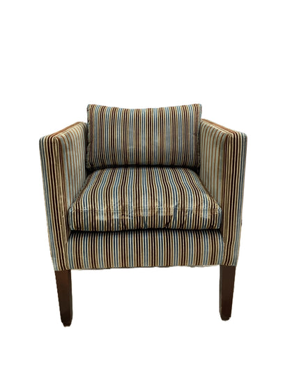 Striped Tufted Armchair. F27655
