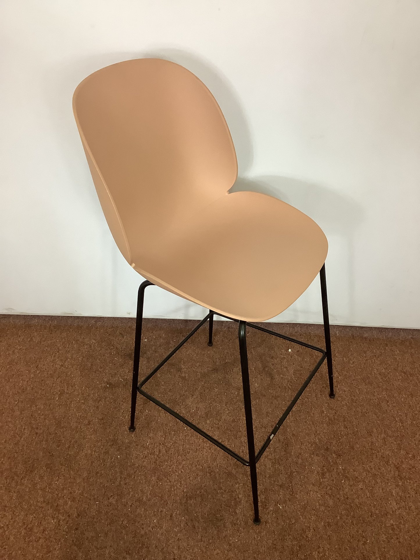 3 x Gam Fratesi GUBI Beetle Bar Stool,{naked pink } Shell F27165