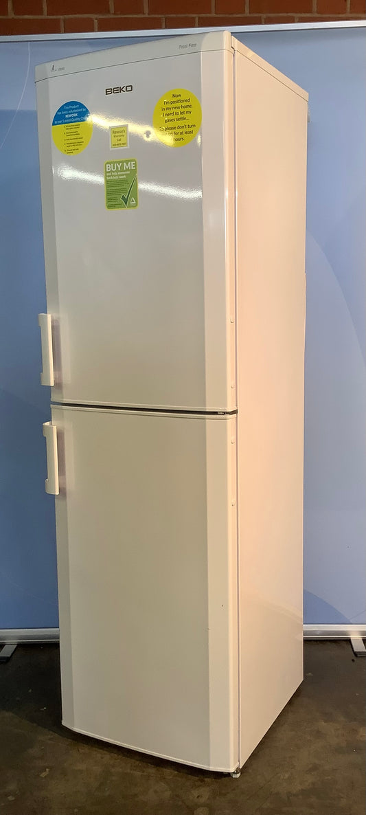 Beko Fridge Freezer CXF5104W L48017