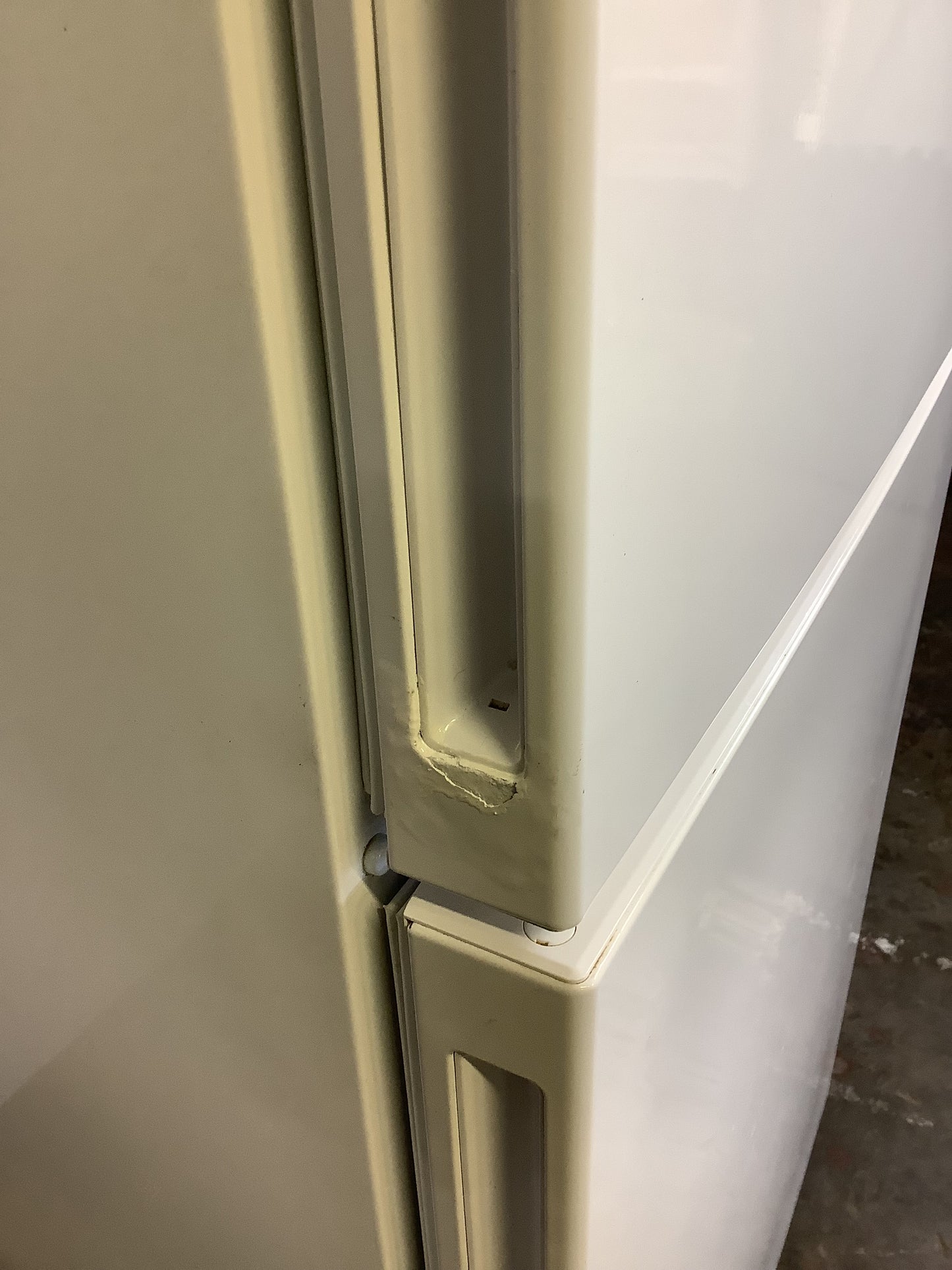 AEG Fridge Freezer RCB636E5MW L49403