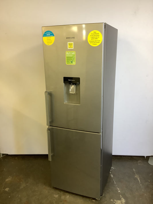 Samsung Fridge Freezer RB29FWJNDSA L49312