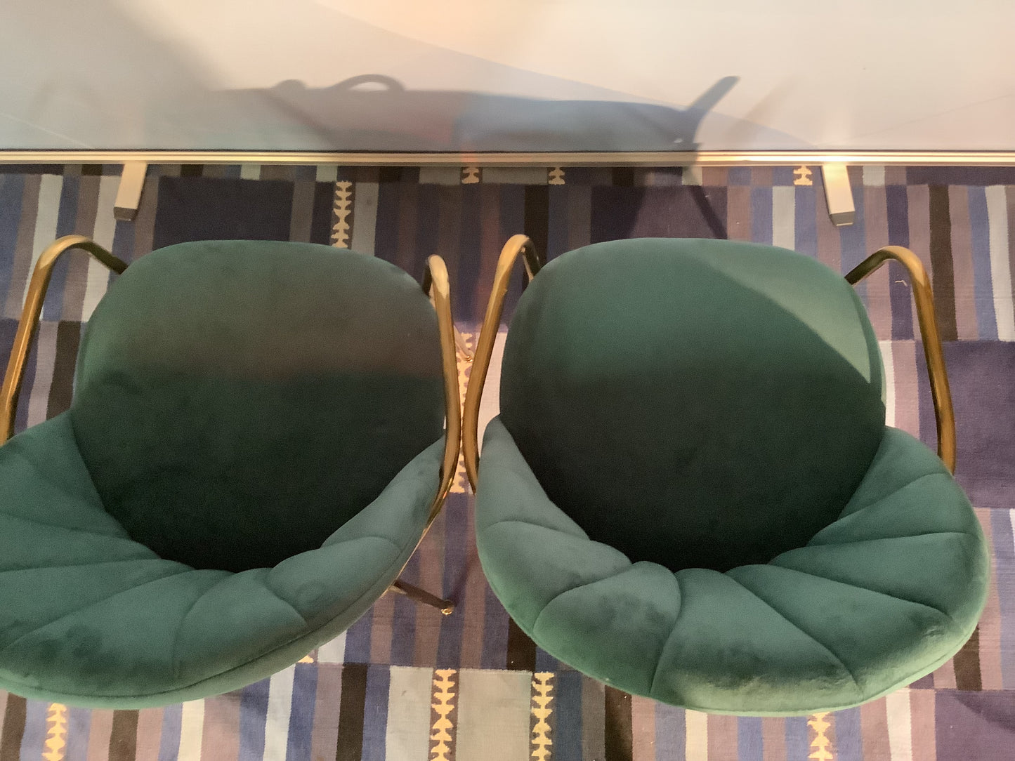 2 x Sylvia Carver Green Velvet Dining Chair F25997 A