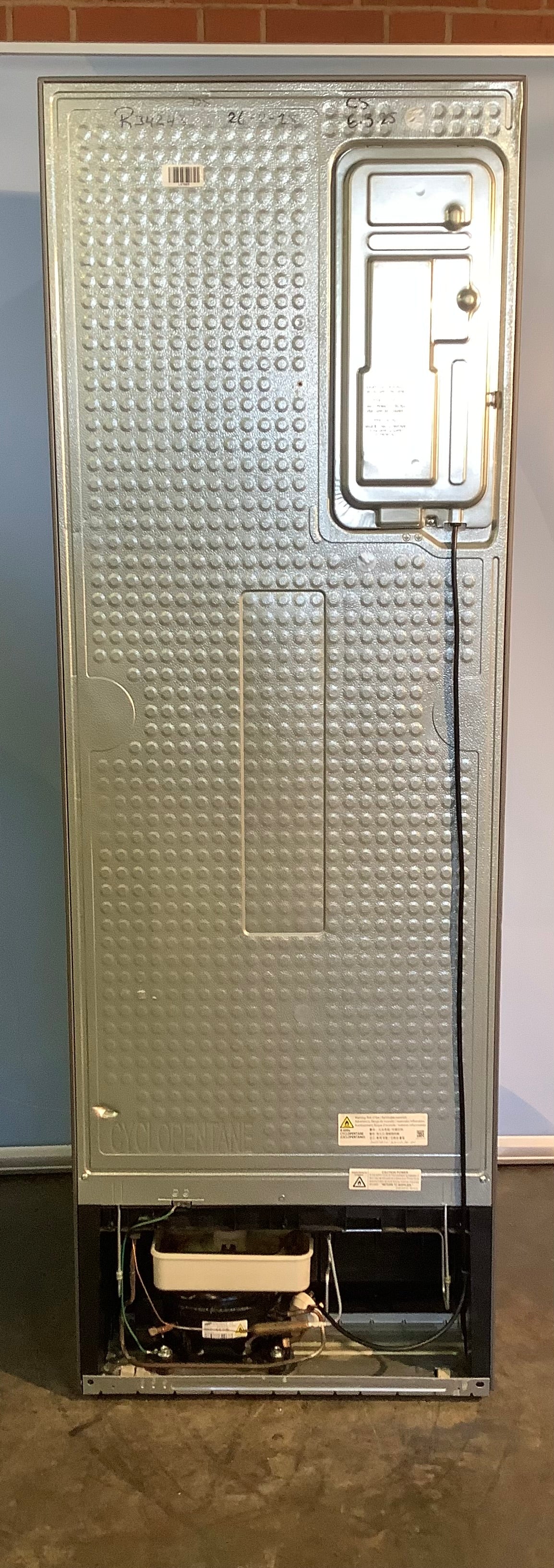 Samsung Fridge Freezer RB29FSRNDSA L47889