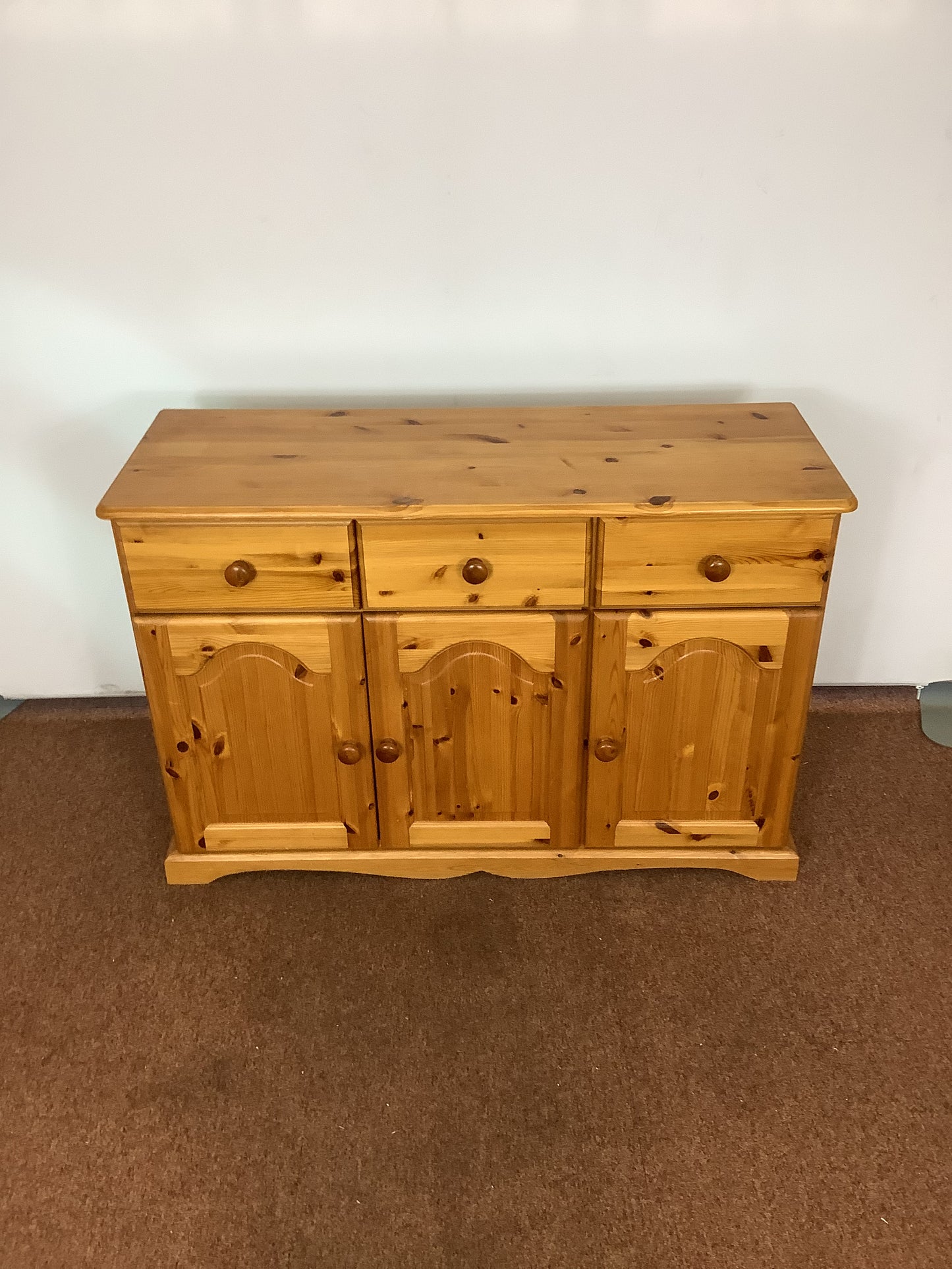 Pine 3 Draw / 2 Cupboard Sideboard F27407