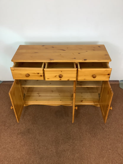 Pine 3 Draw / 2 Cupboard Sideboard F27407